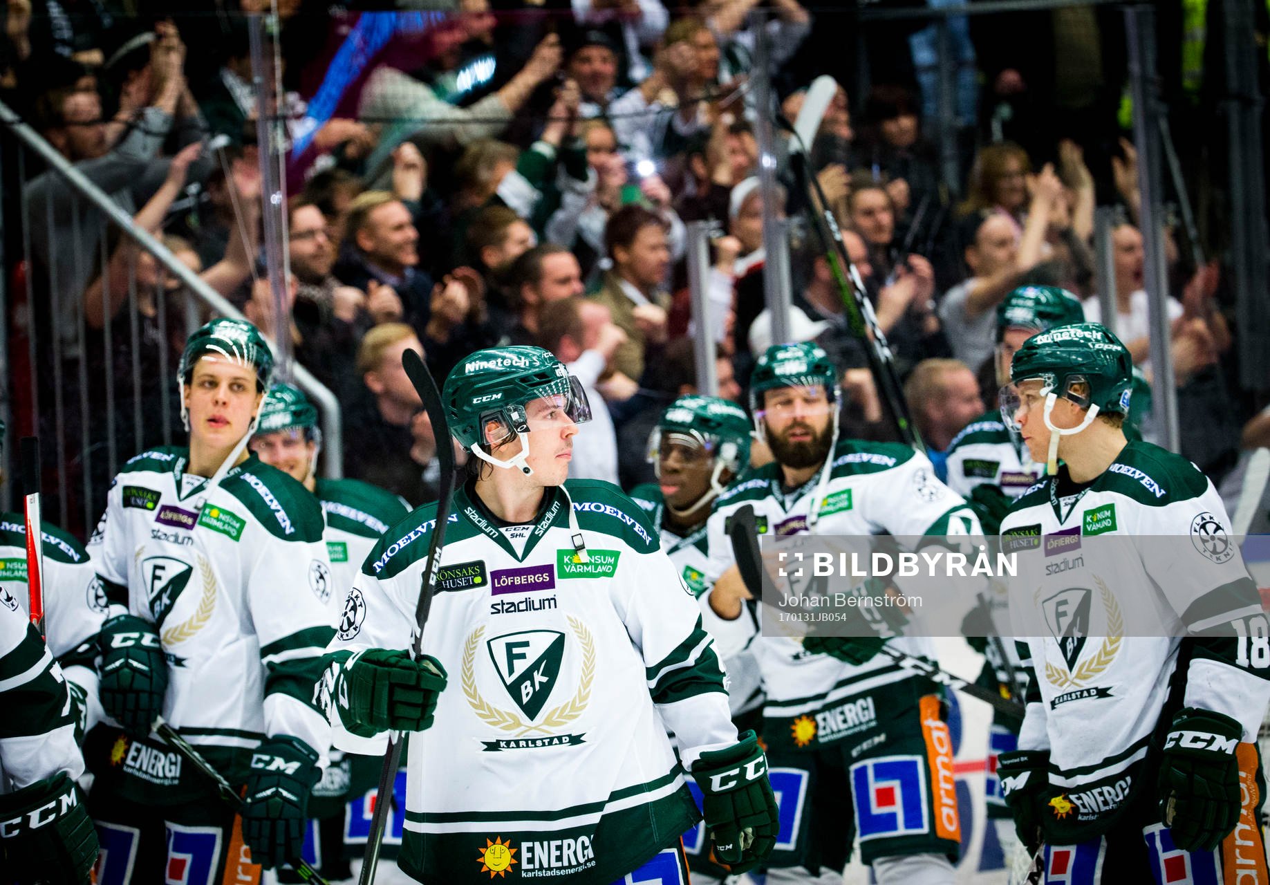 Jubel hos Färjestadsspelarna