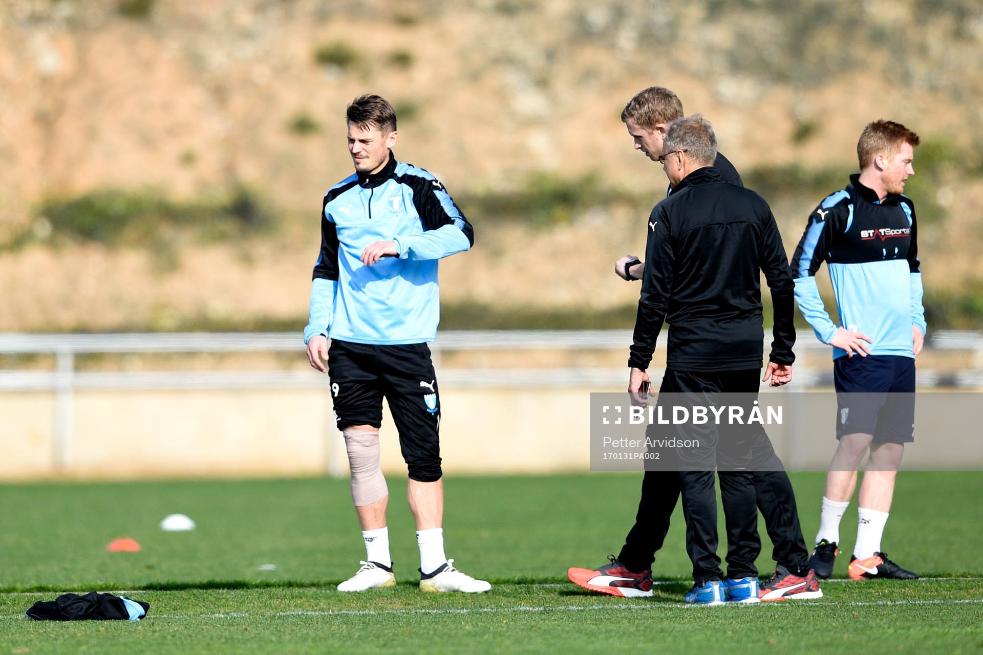 Malmö FFs Markus Rosenberg med lindat ben