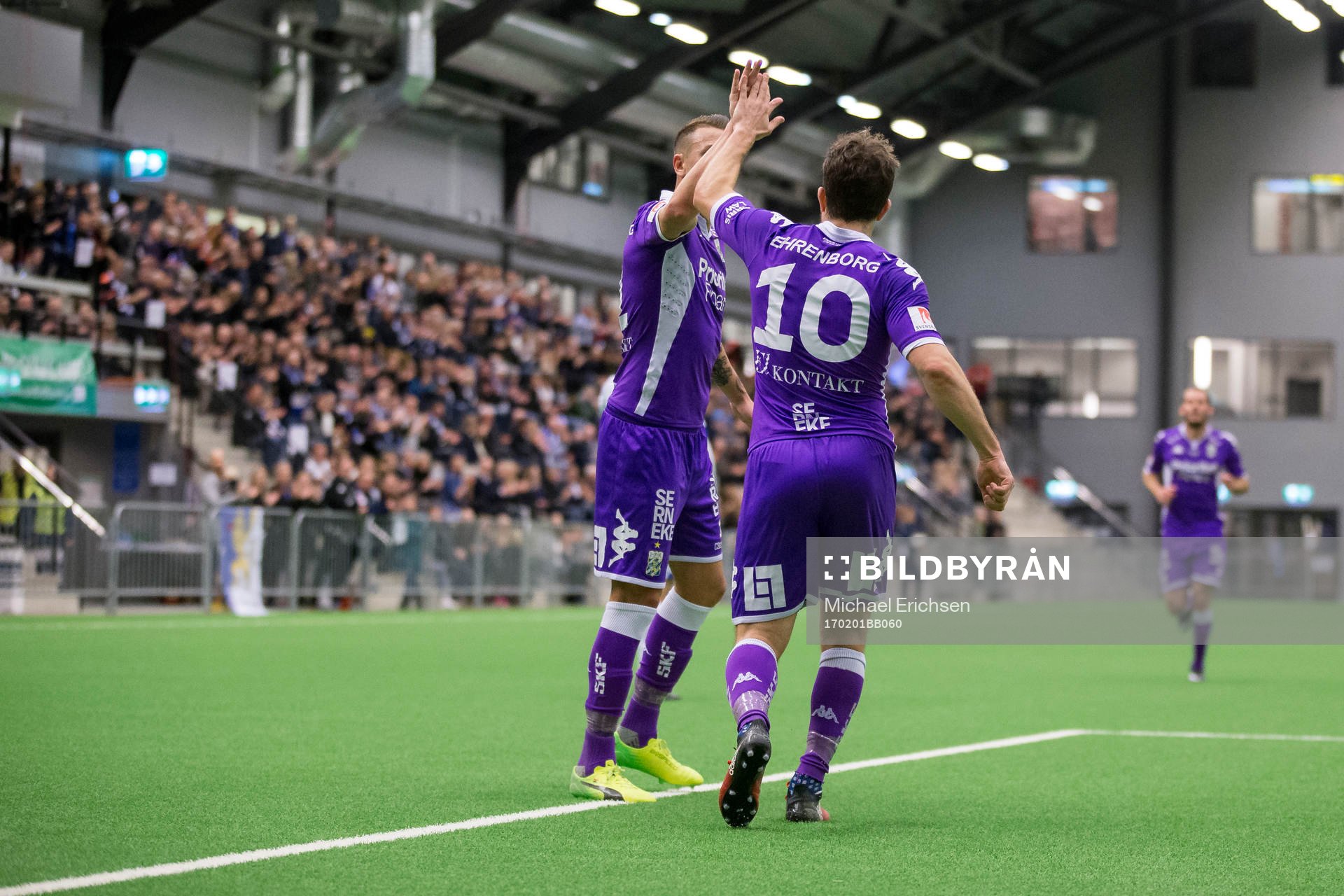IFK Göteborgs Tobias Hysén jublar ihop med Martin