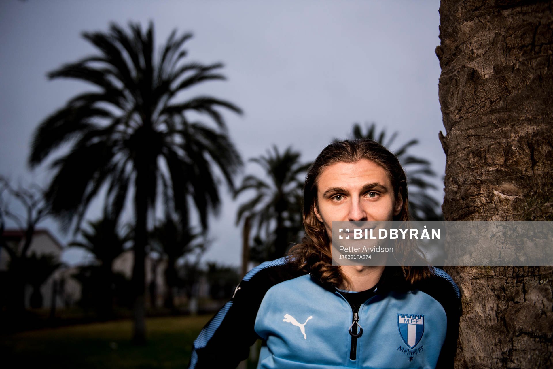 Pawel Cibicki poserar för ett porträtt efter en träning under ett träningsläger med Malmö FF den 1 januari 2017 i Salou.