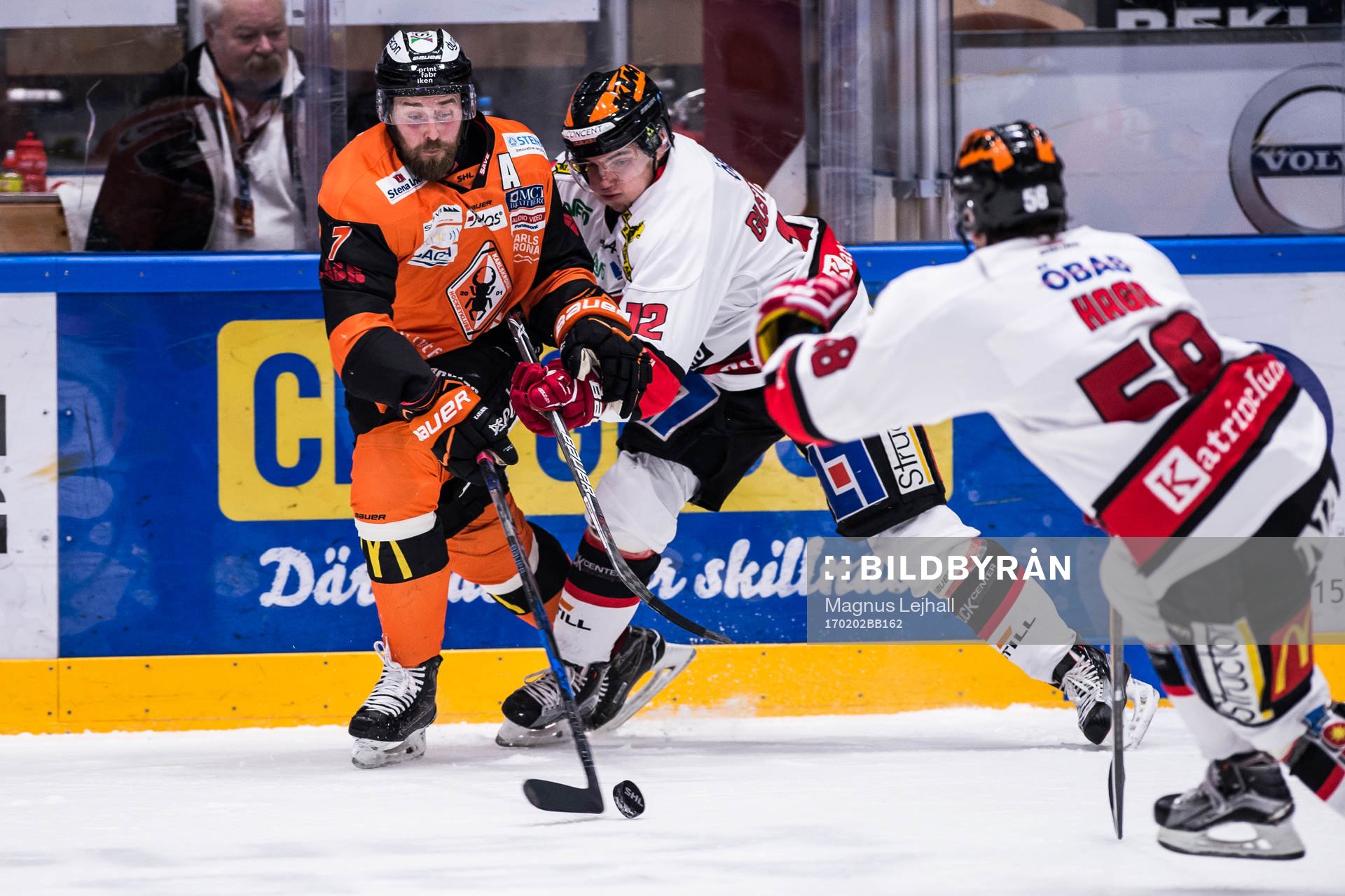 Karlskronas Mattias Karlsson   och Örebros Glenn Gustafsson