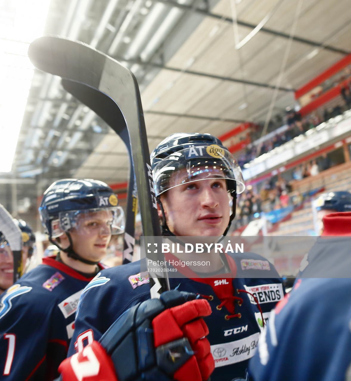 Linköpings spelare med Jakob Lilja jublar