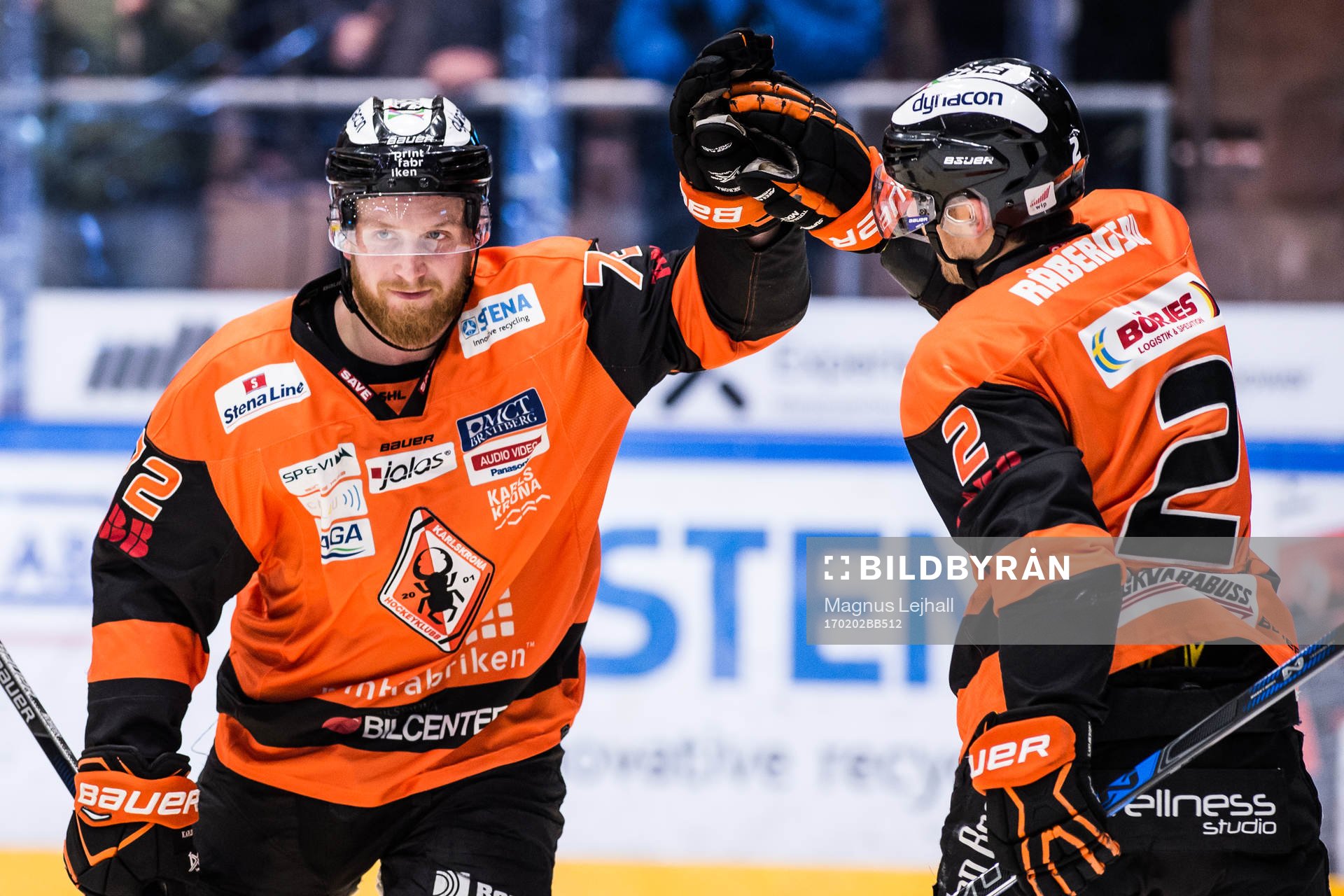 Karlskronas Joachim Rohdin och Robin Gartner jublar