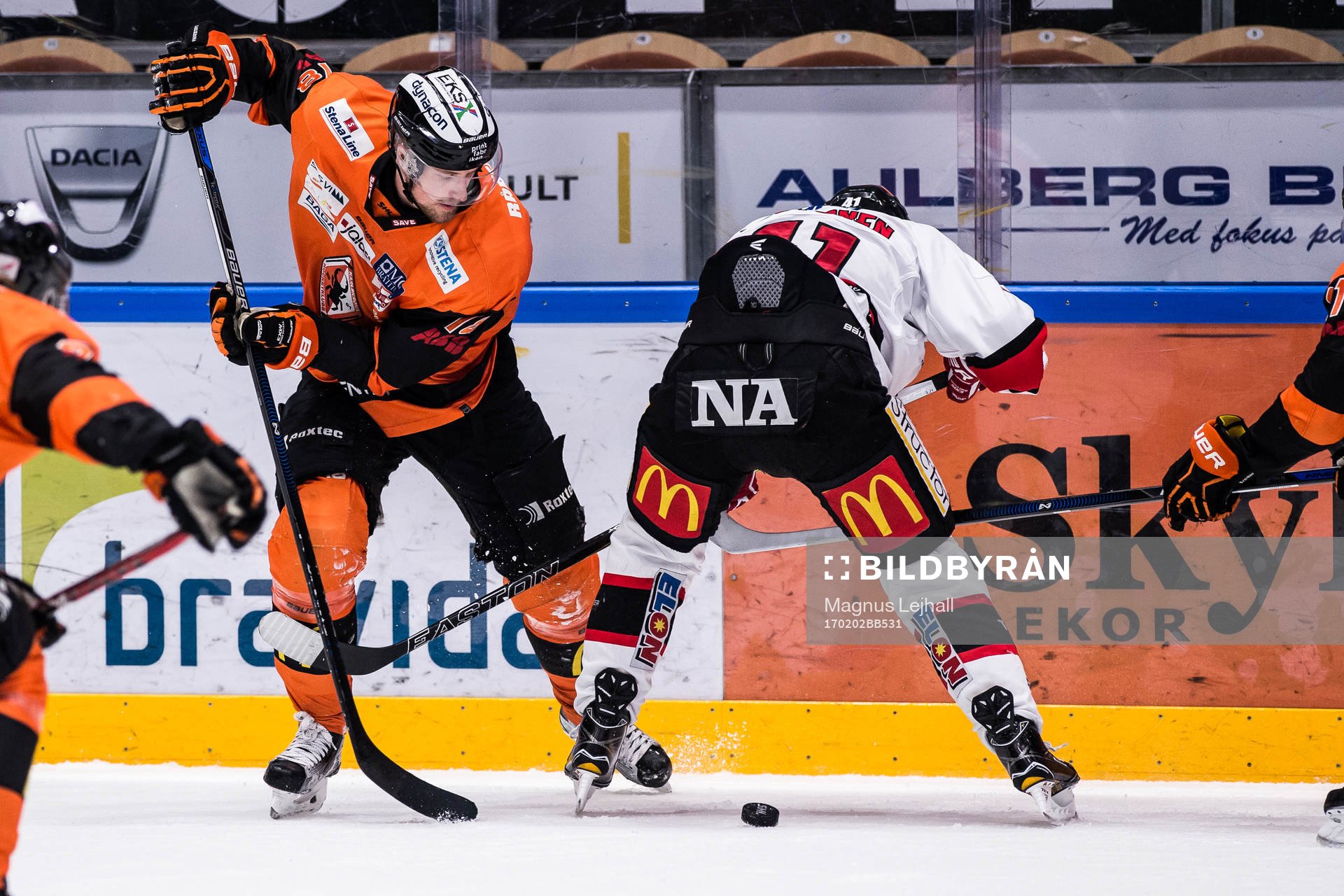 Karlskronas Emil Larsson och Örebros Joel Mustonen