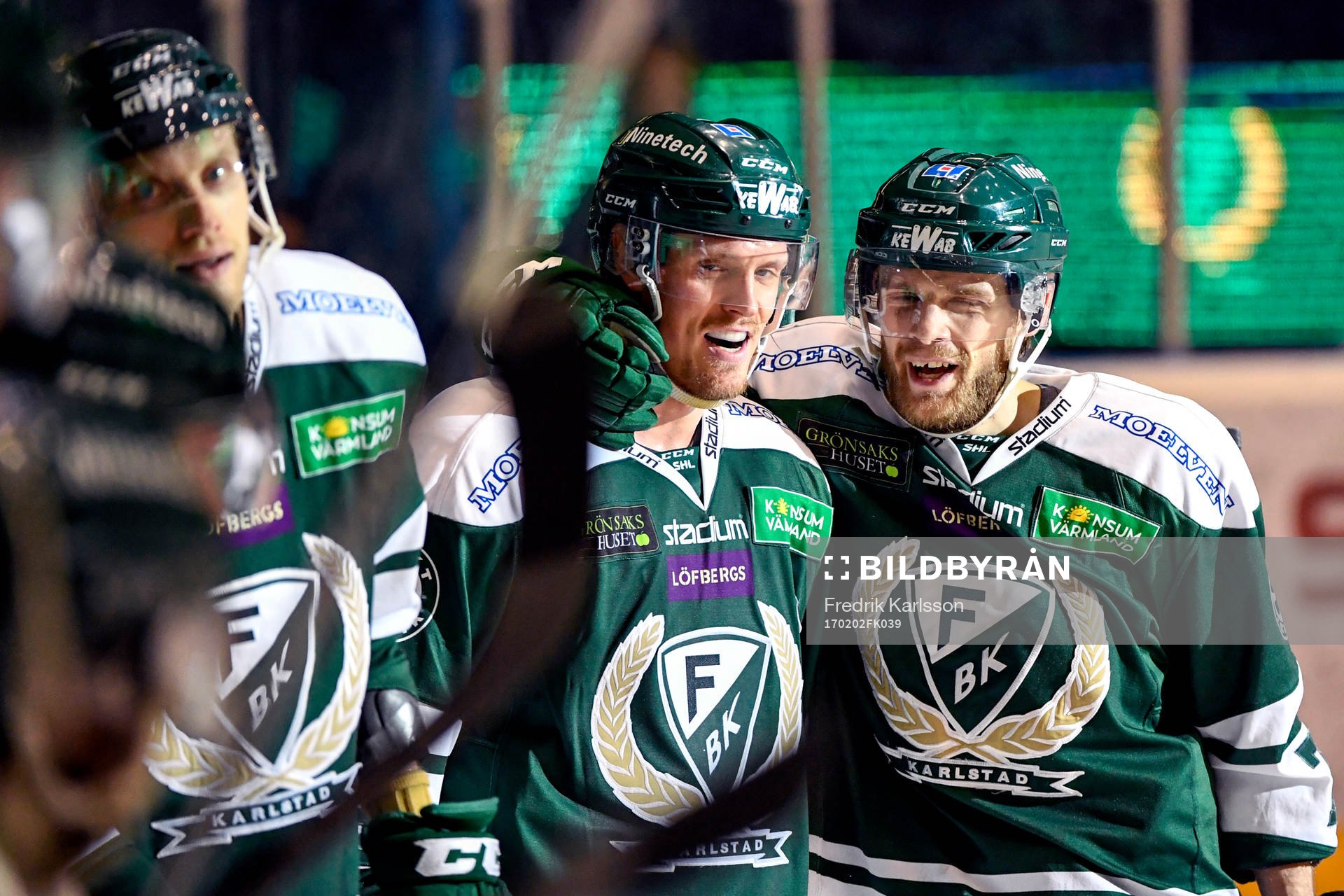 Färjestads Magnus Nygren jublar