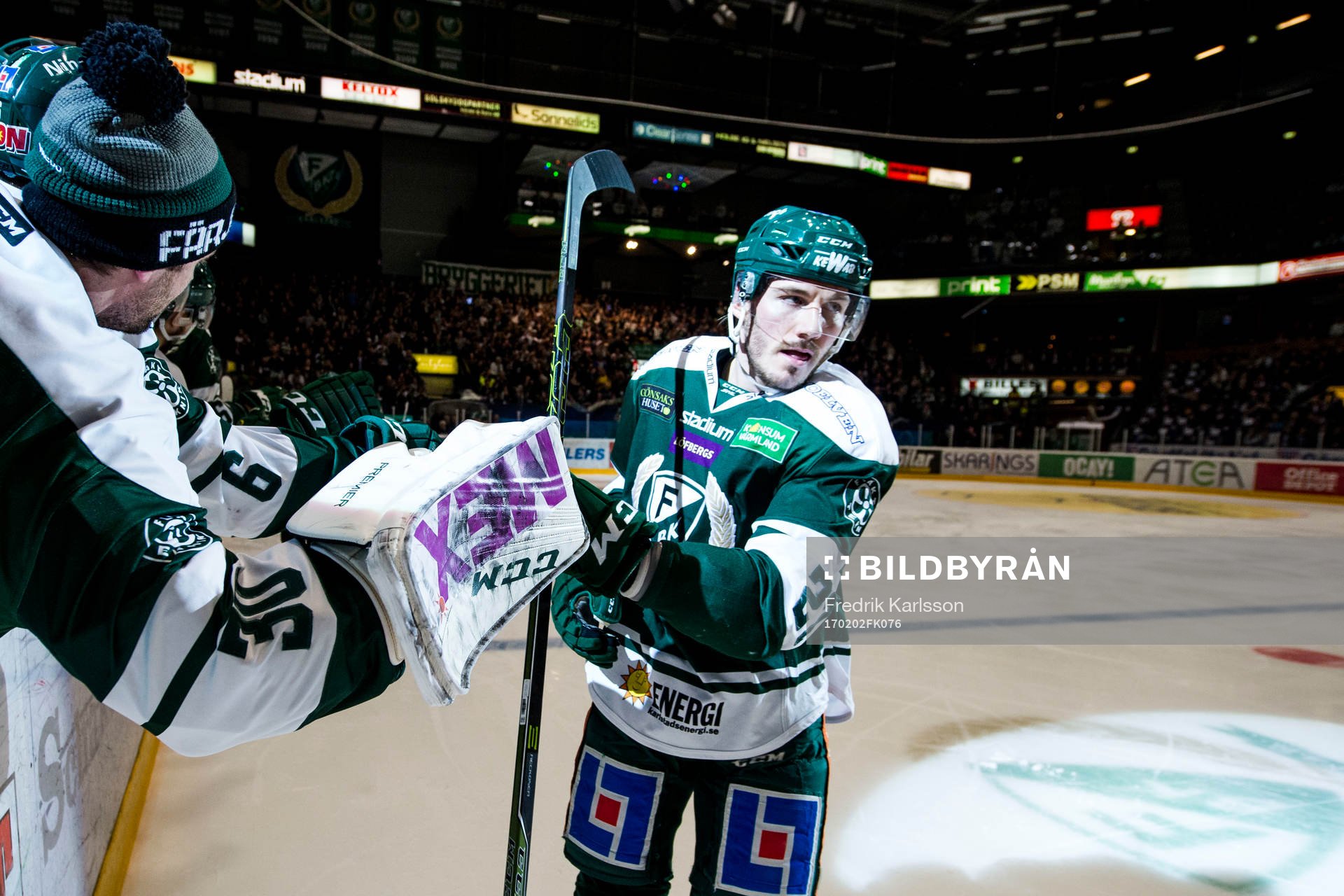 Färjestads John Persson jublar