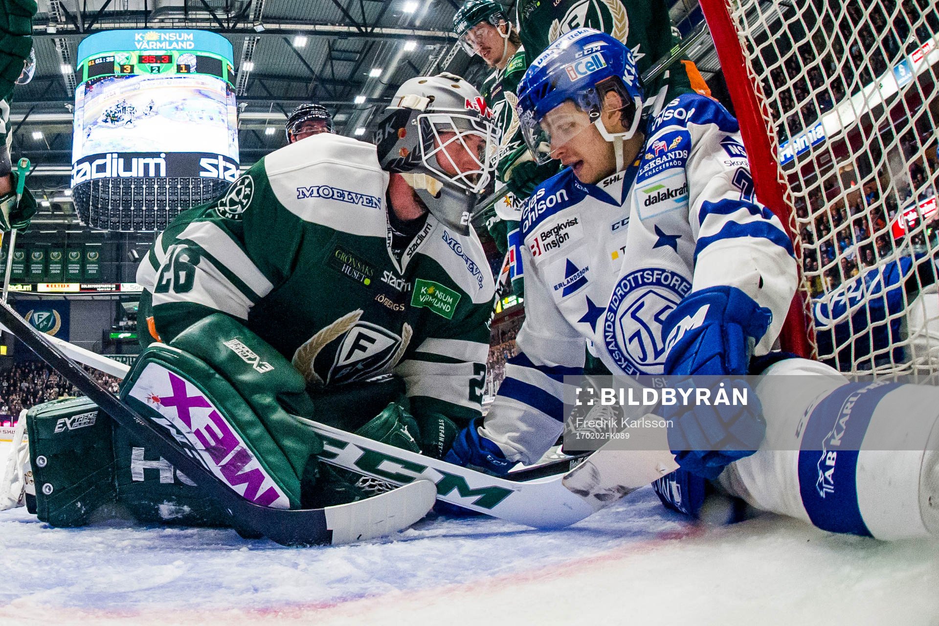 Färjestads målvakt Stefan Steen och Leksands Jesper Ollas
