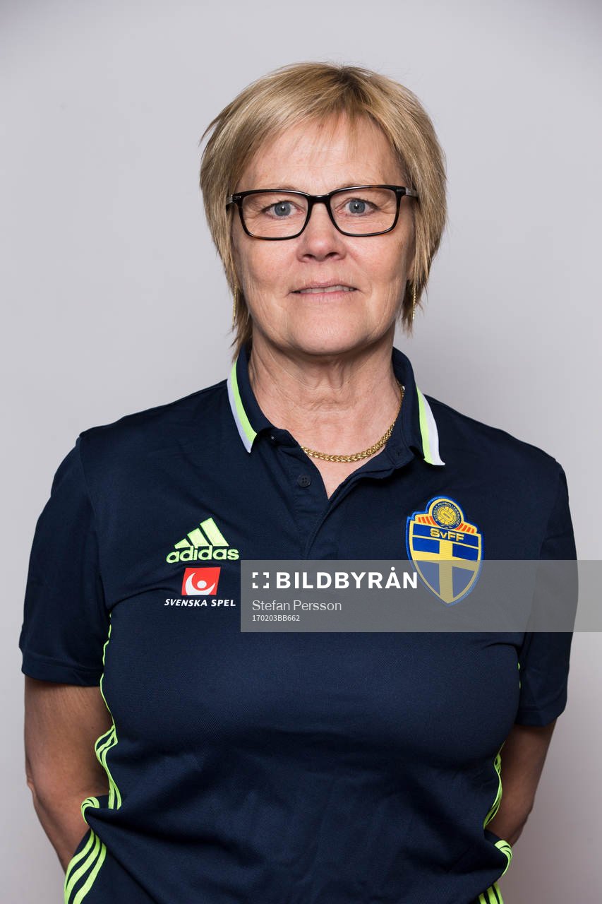 Domarinstruktör Ingrid Jonsson poserar för ett porträtt under en fotografering den 3 februari 2017 i Jönköping. 