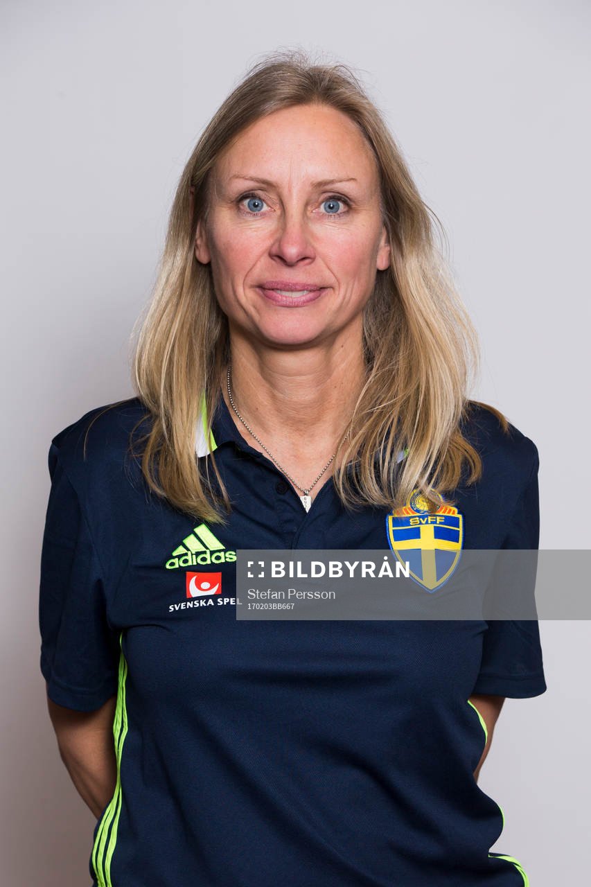 Domargruppens Marita Emilsson Käll poserar för ett porträtt under en fotografering den 3 februari 2017 i Jönköping. 
