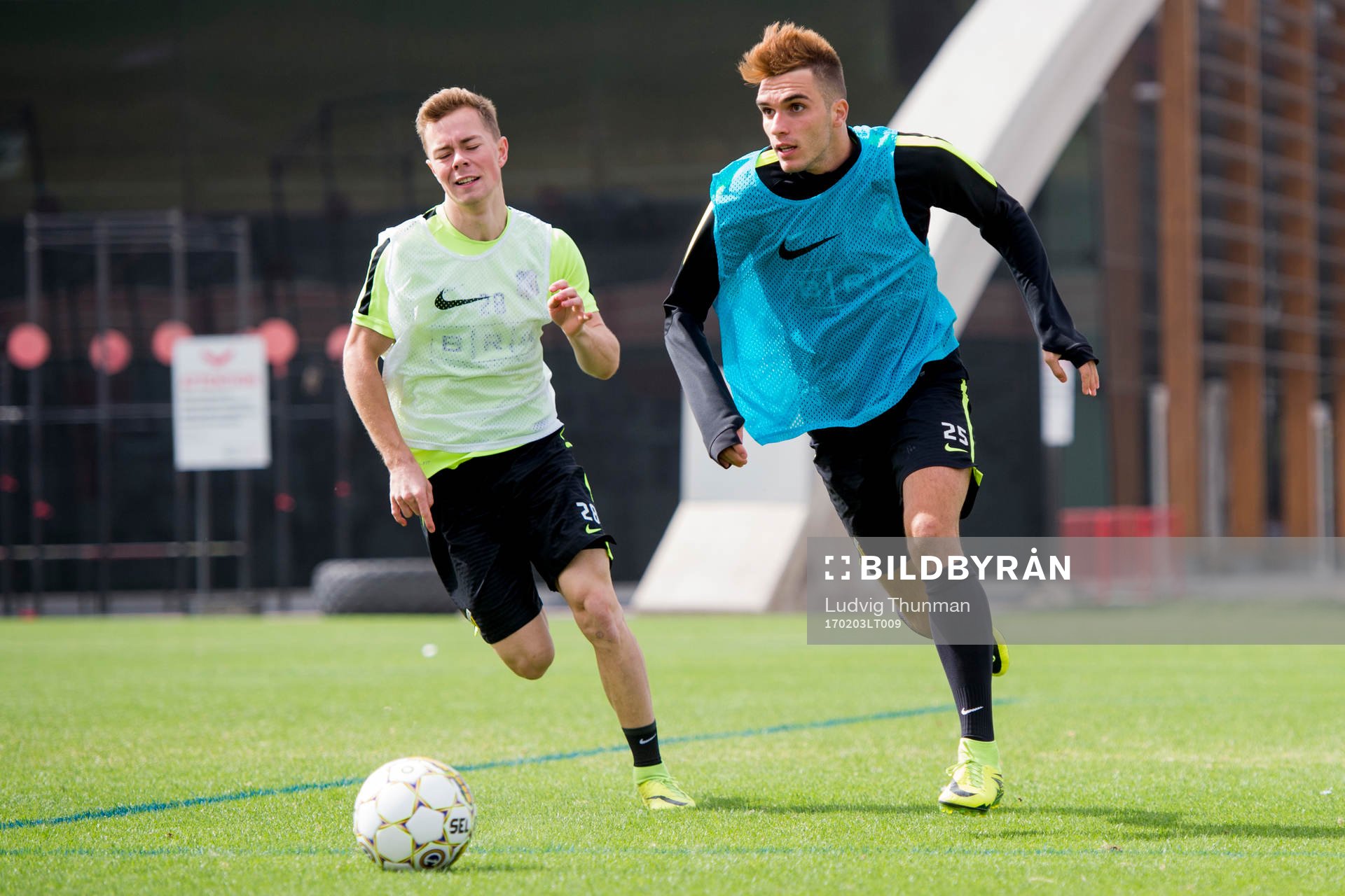 Adam Andersson och Egzon Binaku