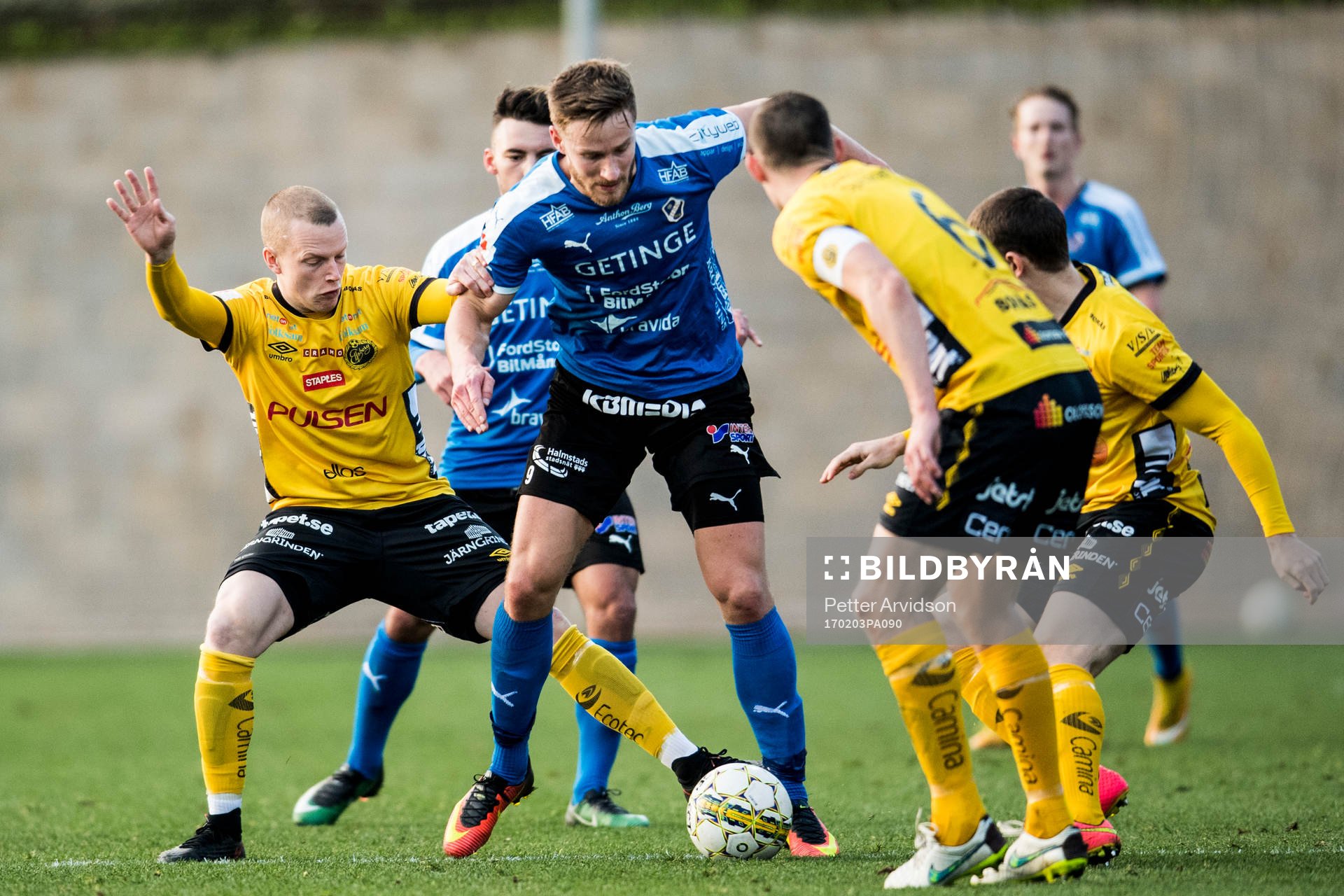Elfsborgs Daniel Gustavsson och Halmstads Alexander Ruud
