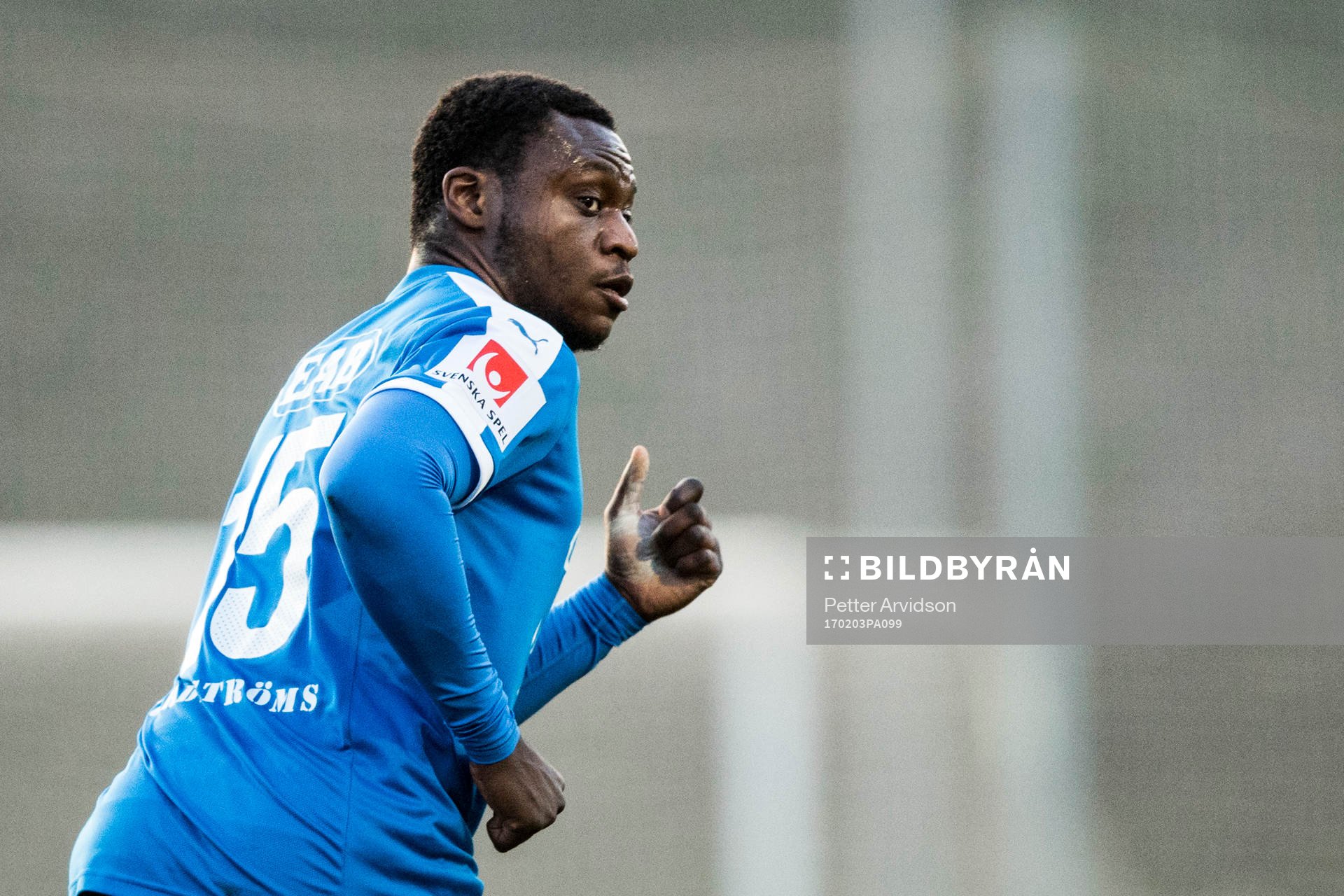 Halmstads Andre Ntambue under en träningsmatch mellan Halmstad och Elfsborg den 3 februari 2017 i Salou.