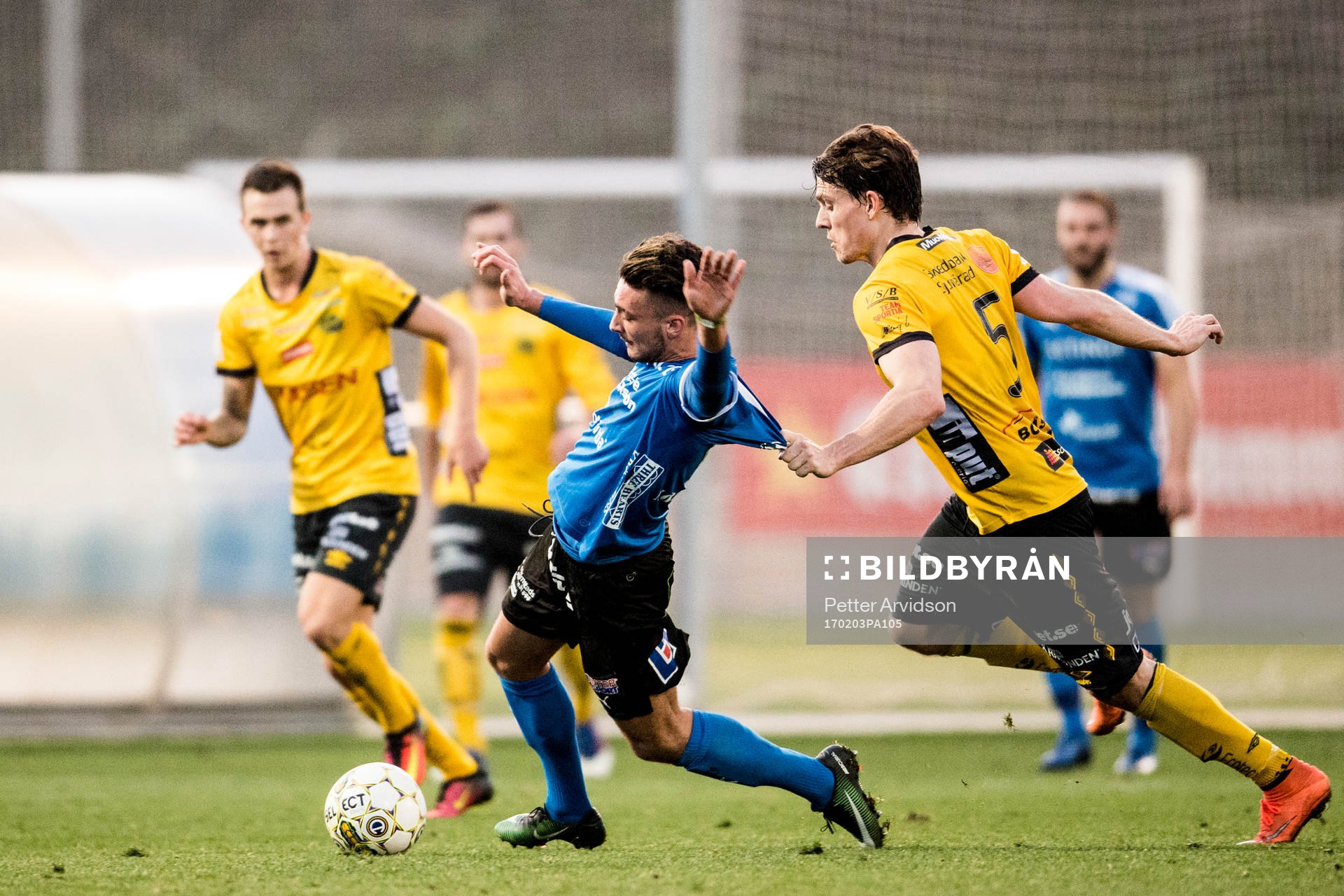 Halmstads Sead Haksabanovic faller