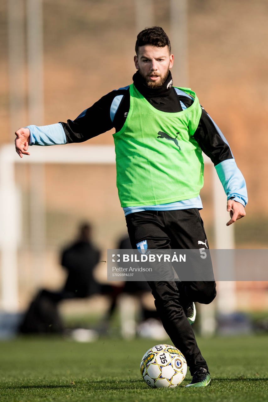 Erdal Rakip