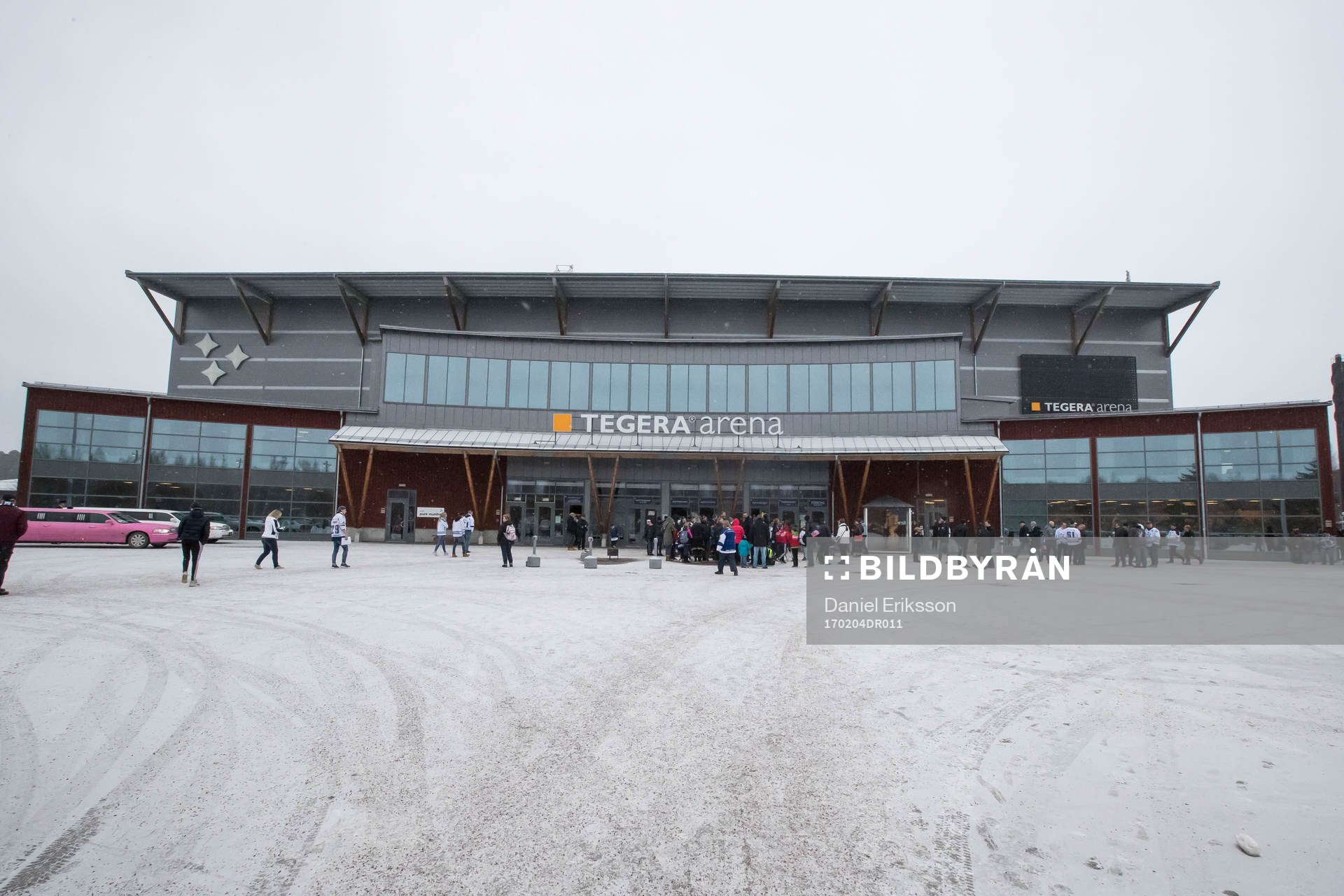Tegera Arena exteriör innan ishockeymatchen i SHL mellan
