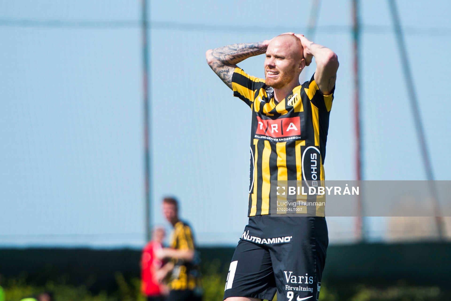 Häckens Alexander Farnerud deppar