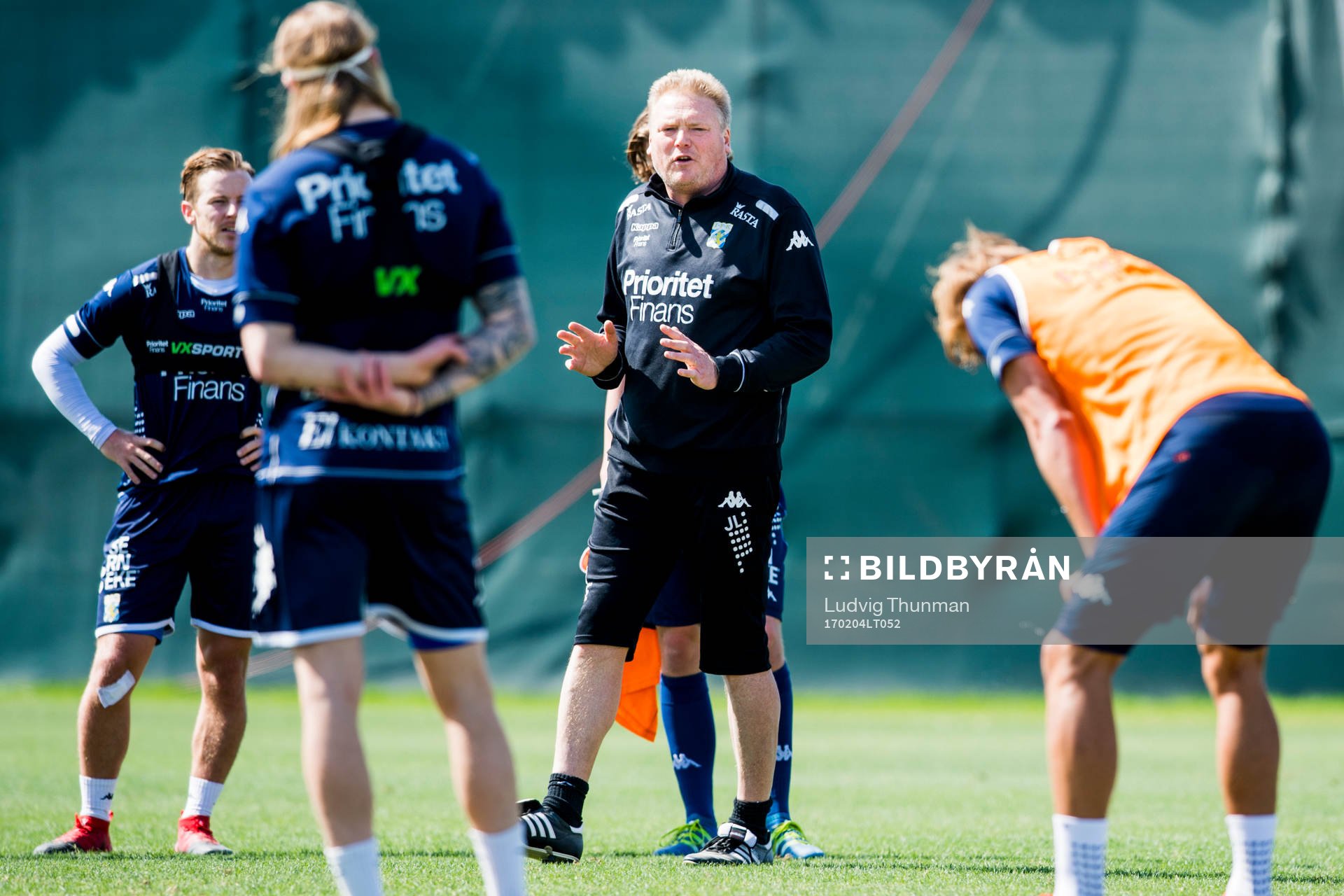 IFK Göteborgs tränare Jörgen Lennartsson under en träning med IFK Göteborg under deras träningsläger i Dubai den 4 februari 2017 i Dubai.