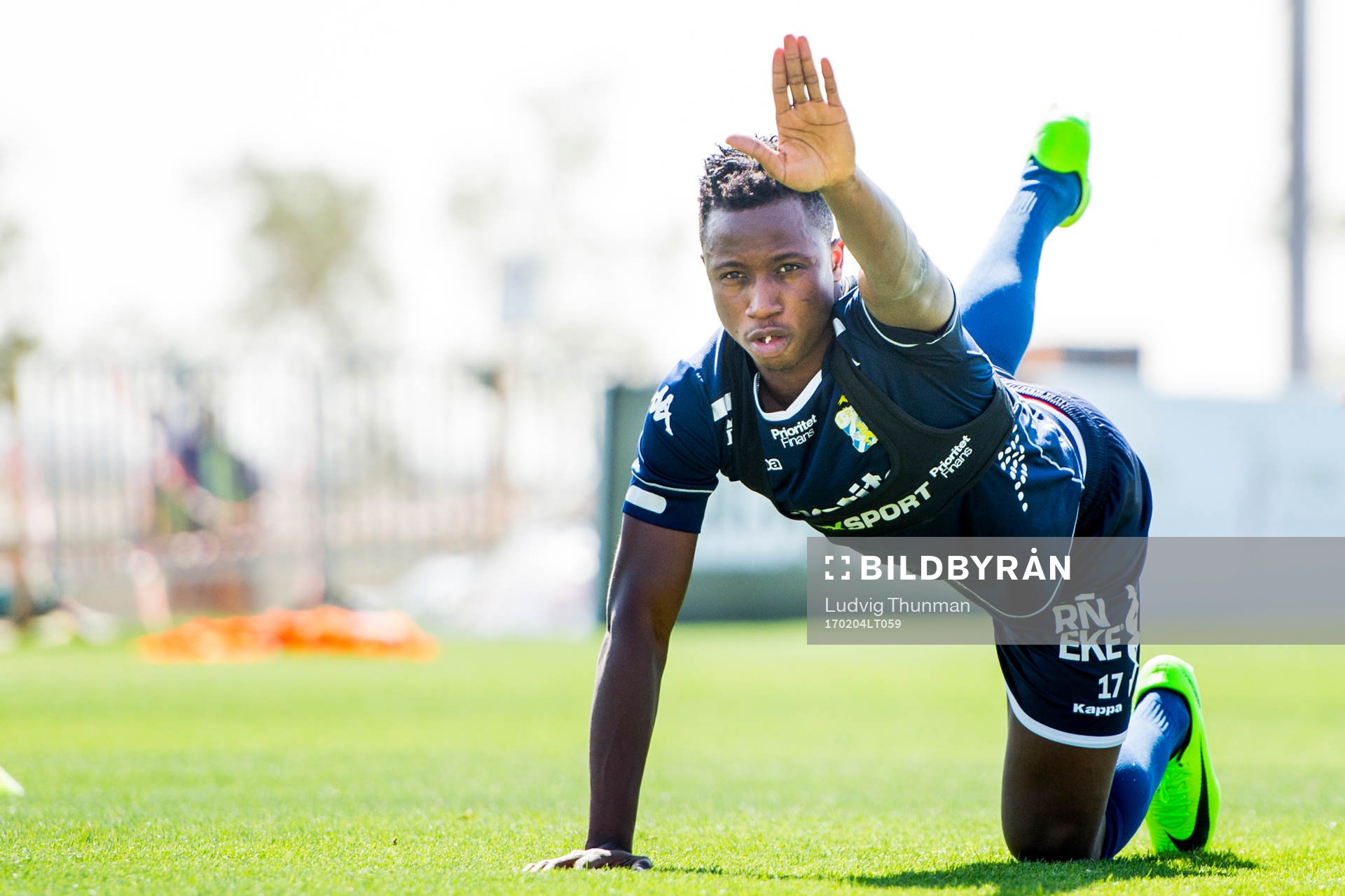 Prosper Kasim stretchar