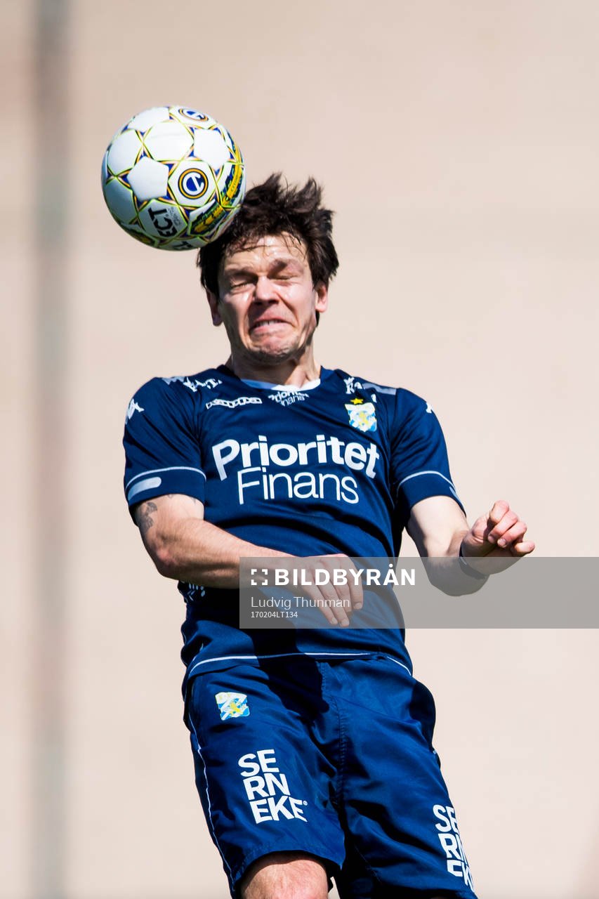Mads Albaek