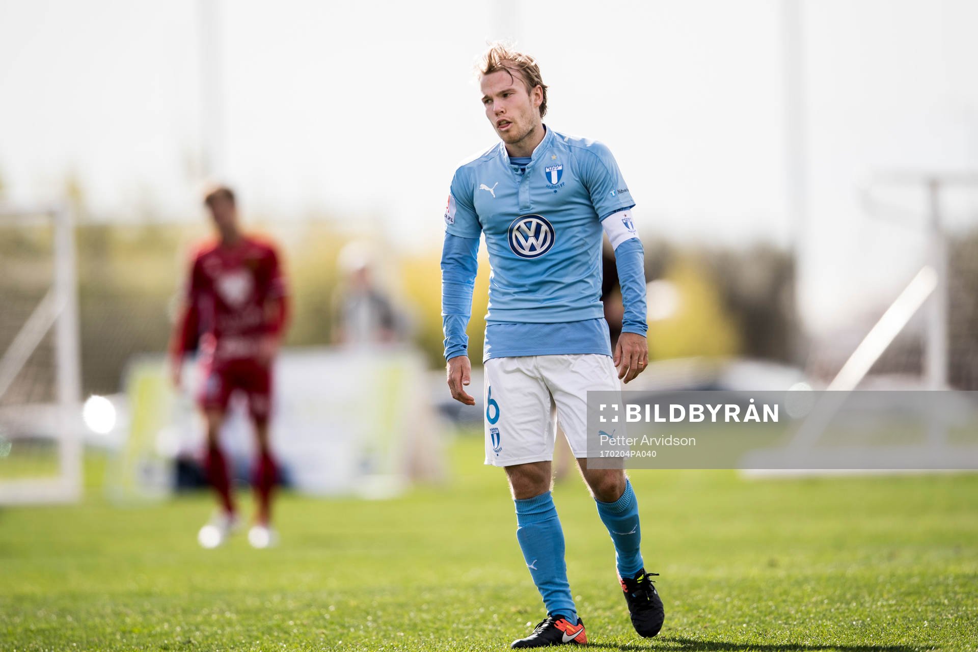 Malmö FFs Oscar Lewicki deppar