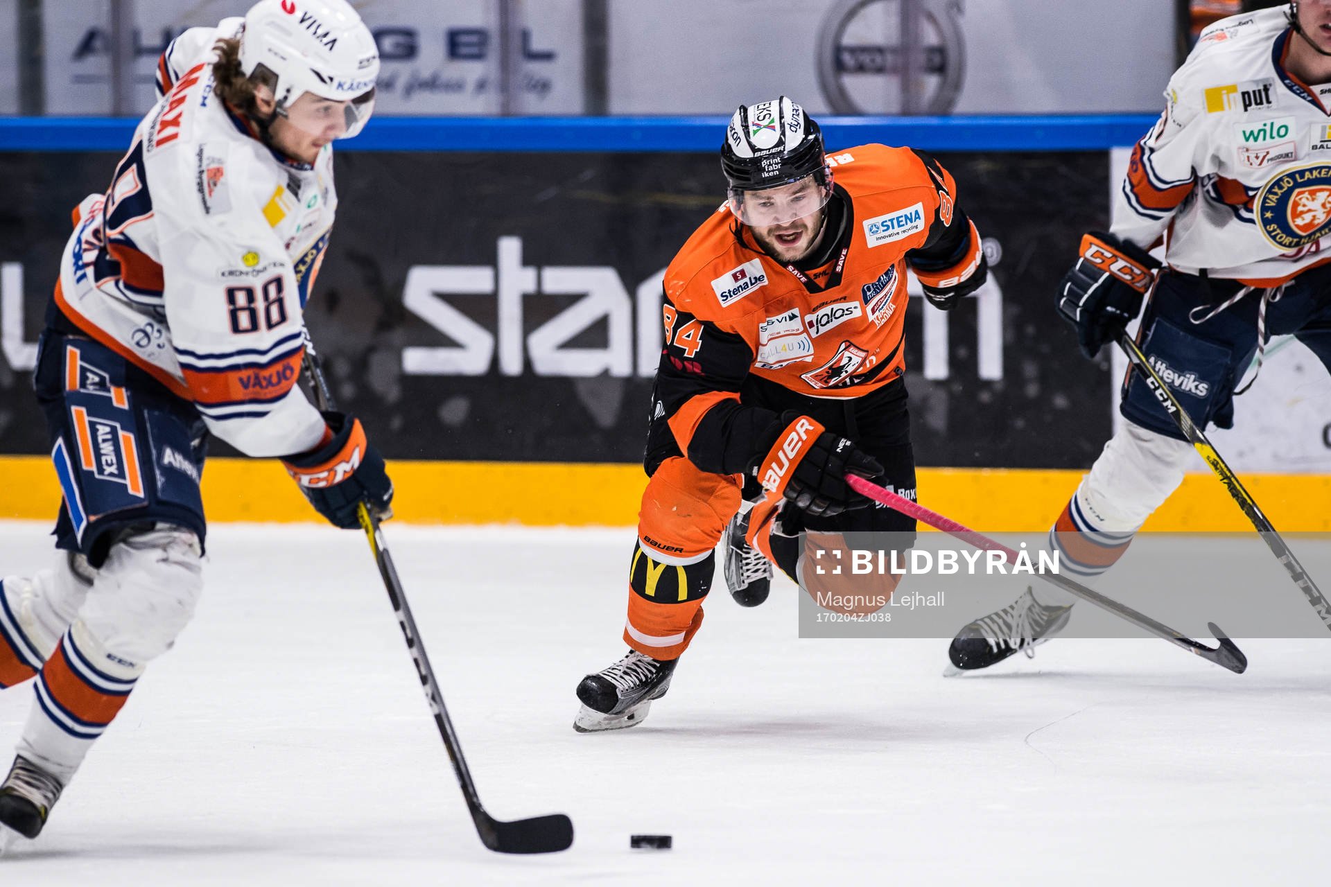 Växjös Adam Brodecki  och Karlskronas Jimmy Andersson