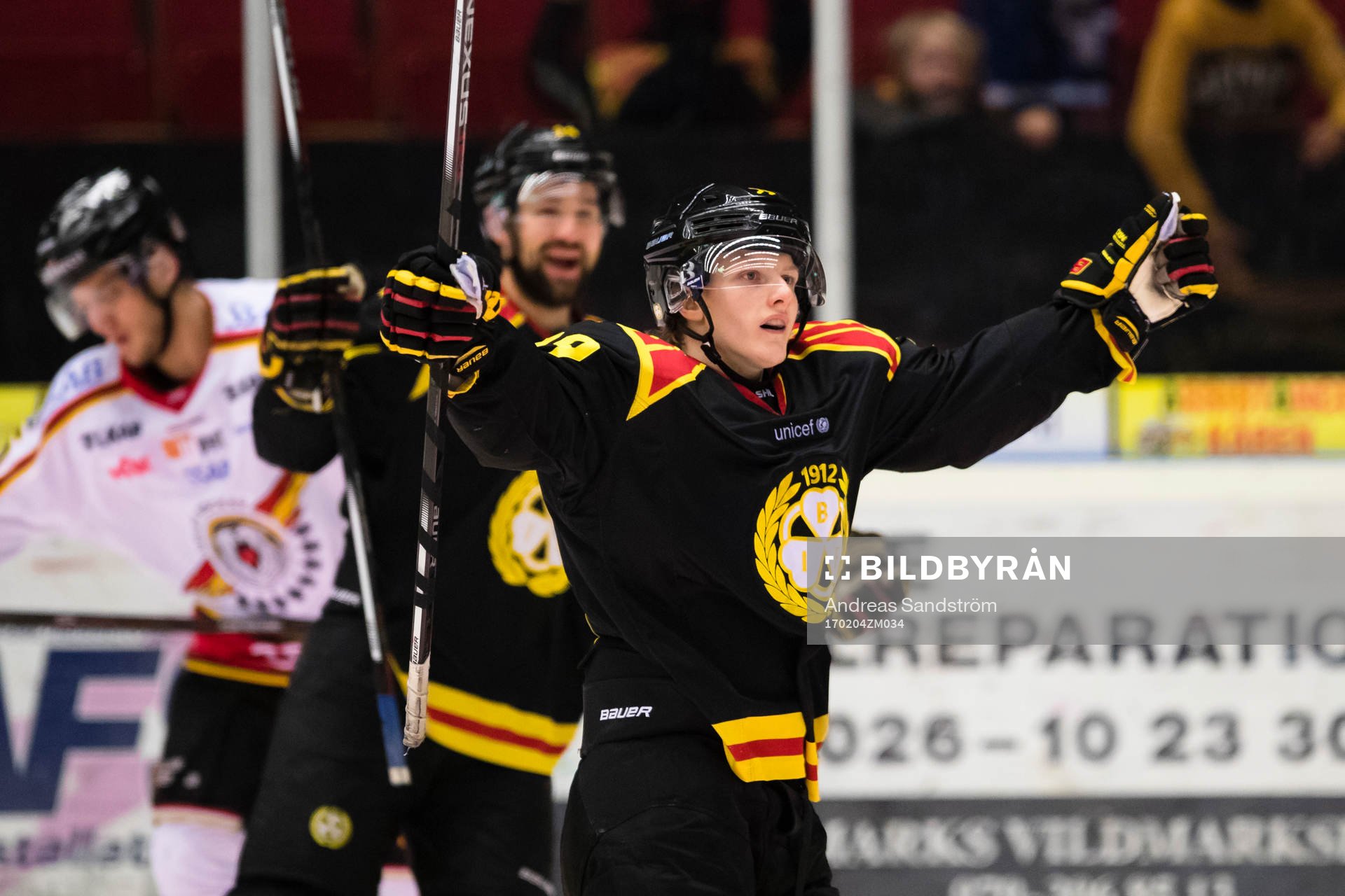 Brynäs Daniel Mannberg jublar