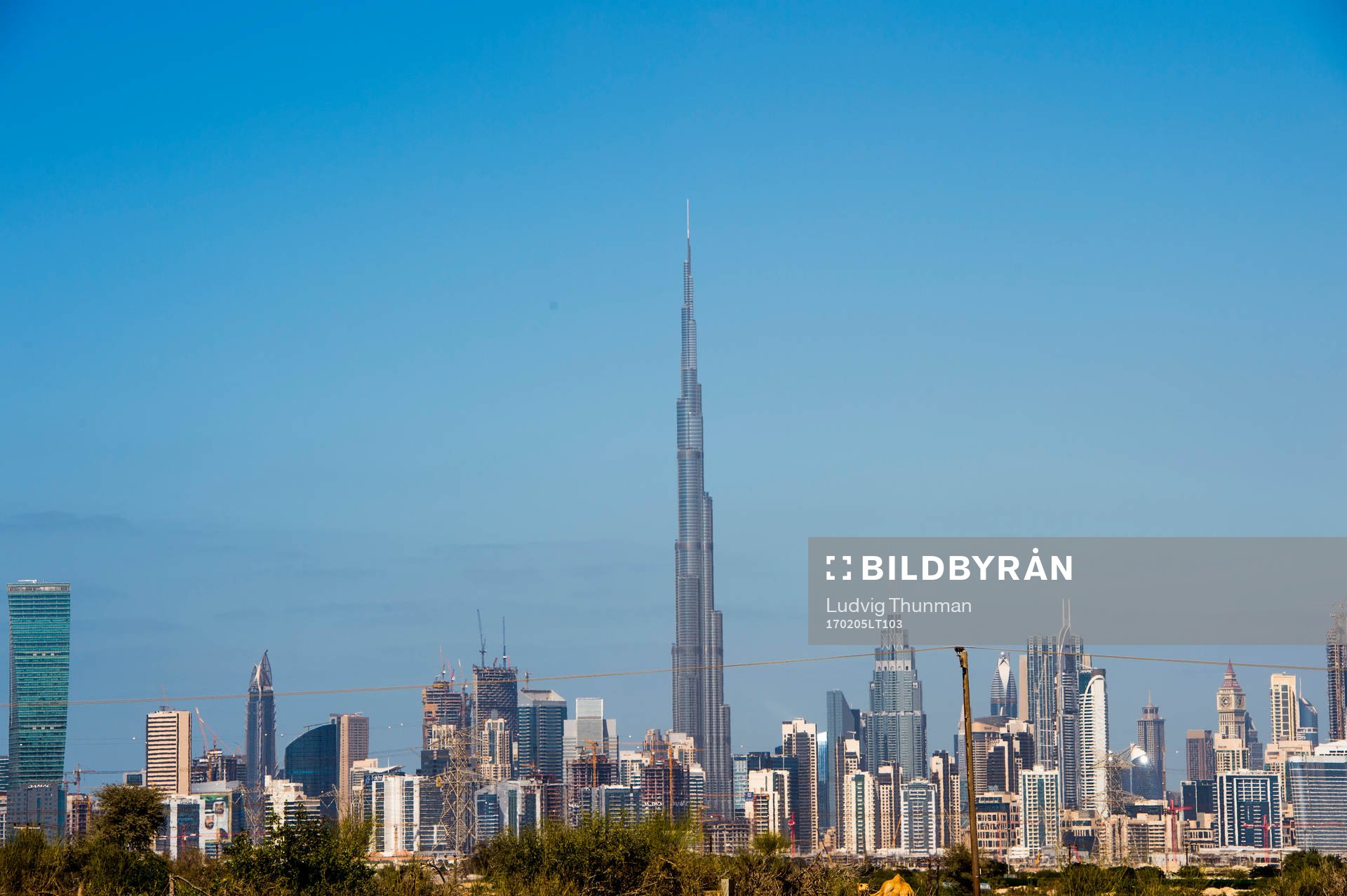 Översktsbild över Dubais centrum och skyline med Burj Khalifa i mitten under en träning med AIK under deras träningsläger den 5 februari 2017 i Dubai.