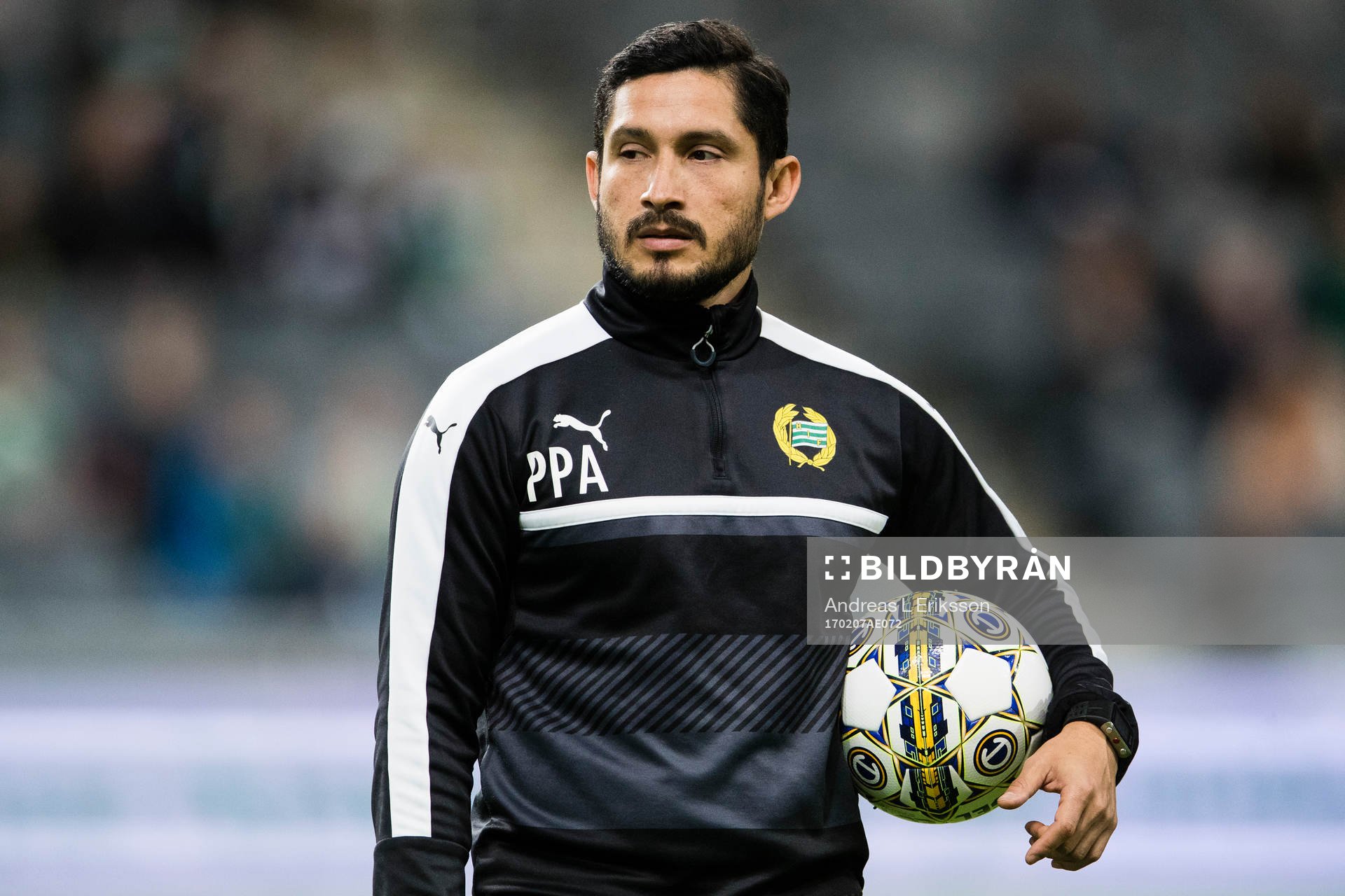 Hammarbys assisterande tränare Pablo Pinones-Arce innan