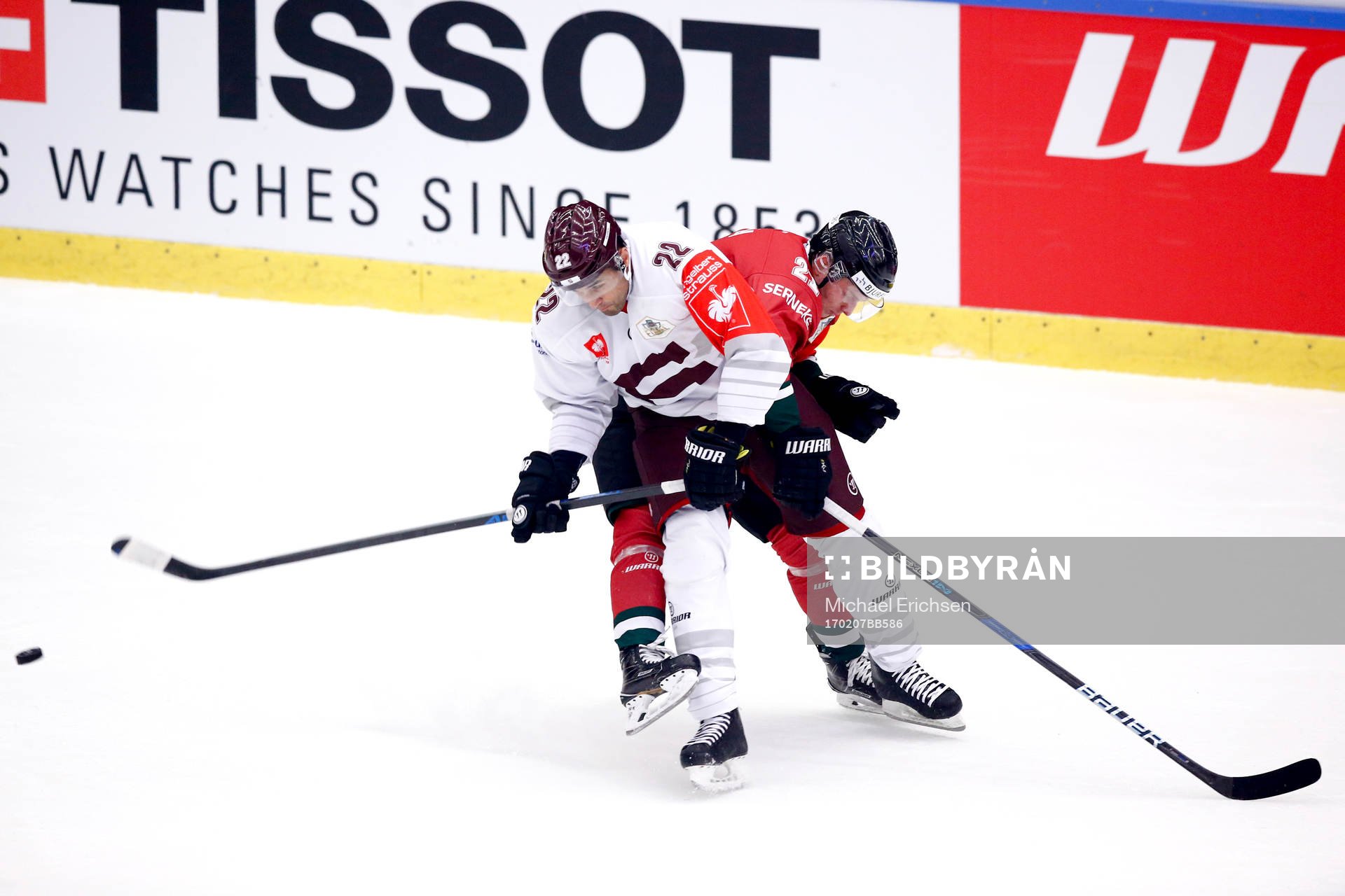 Sparta Prags Andre Deveaux och Frölundas Christoffer Ehn