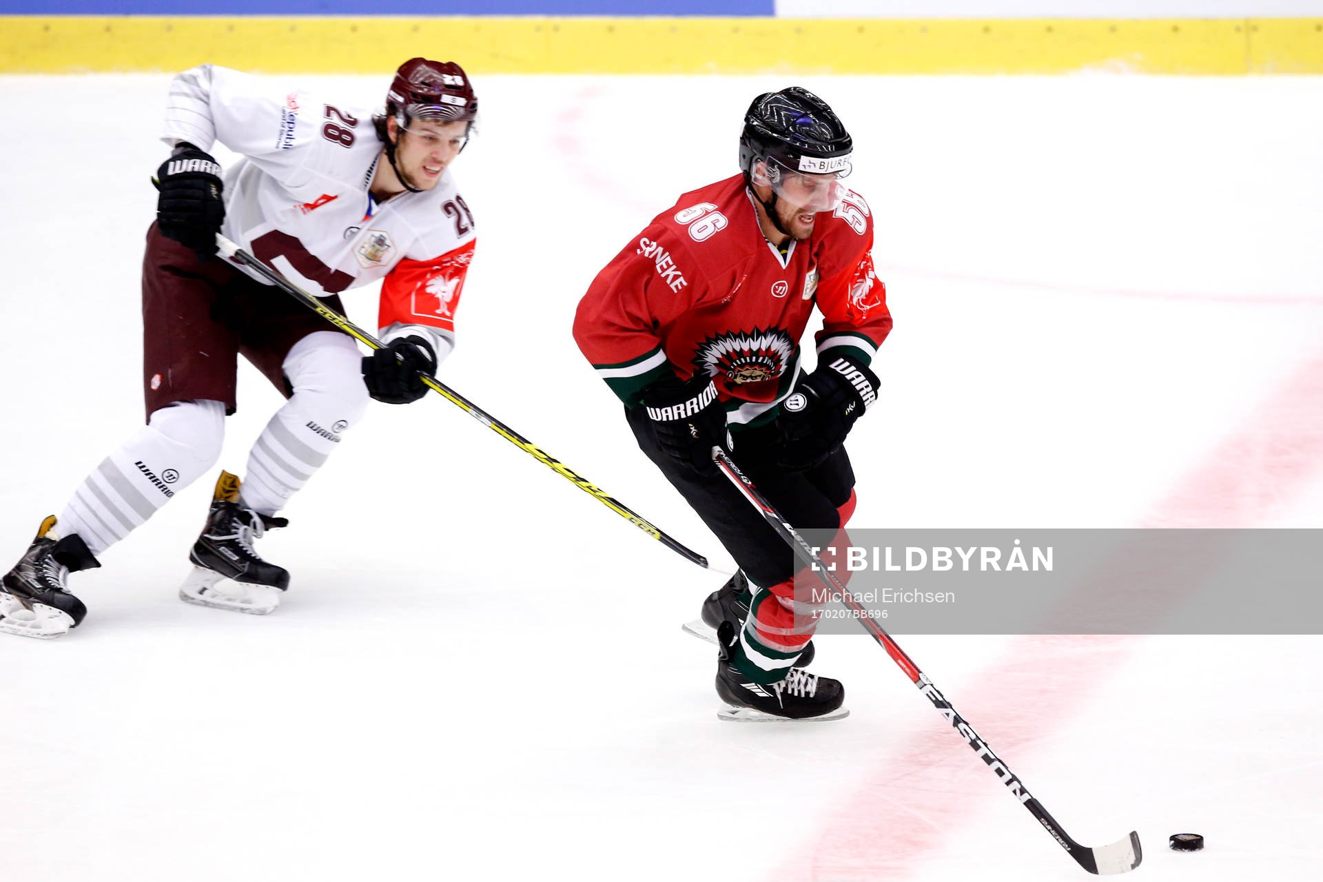 Sparta Prags Martin Gernat och Frölundas Jonathan Sigalet