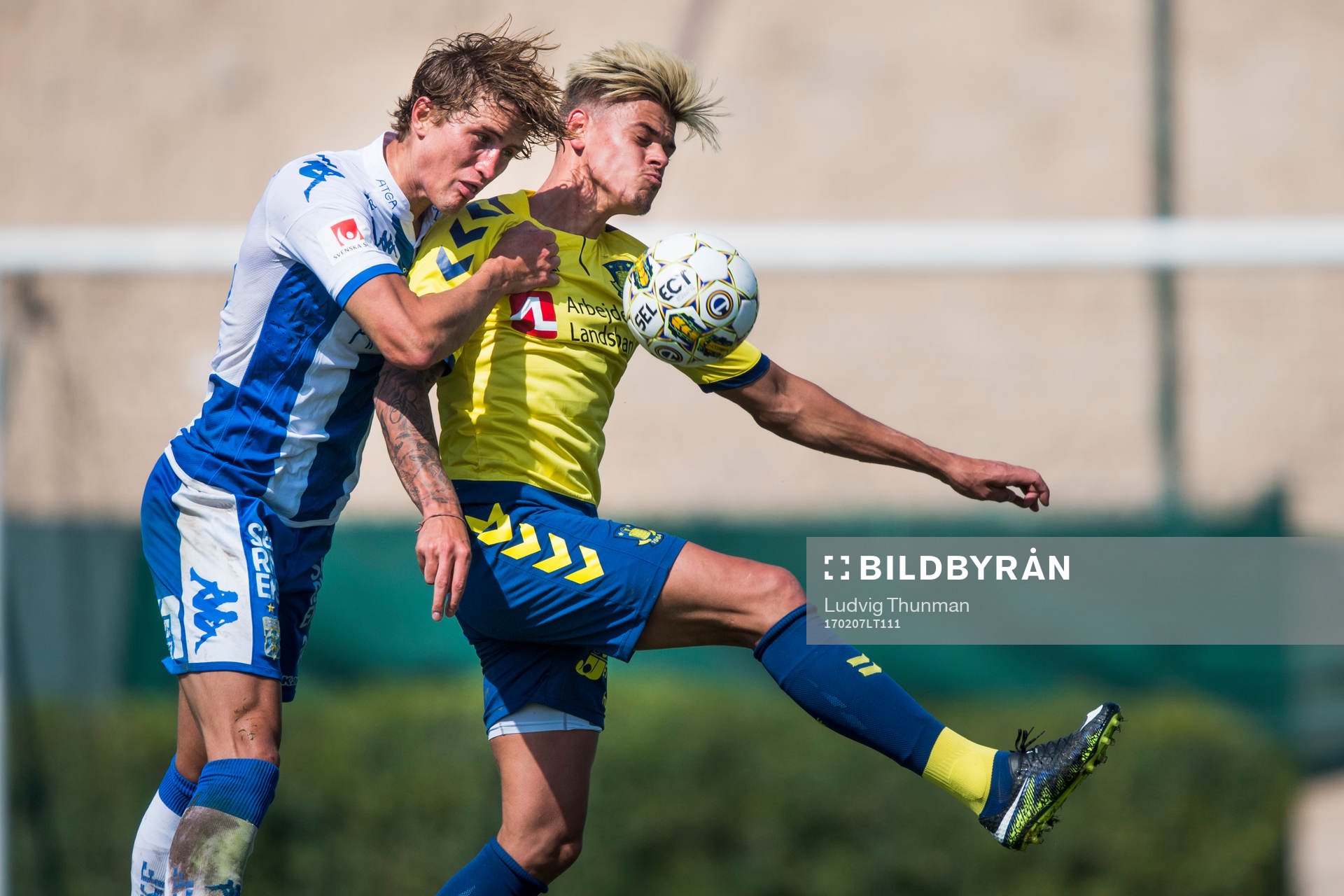 IFK Göteborgs Thomas Rogne och Bröndbys Jan Kliment