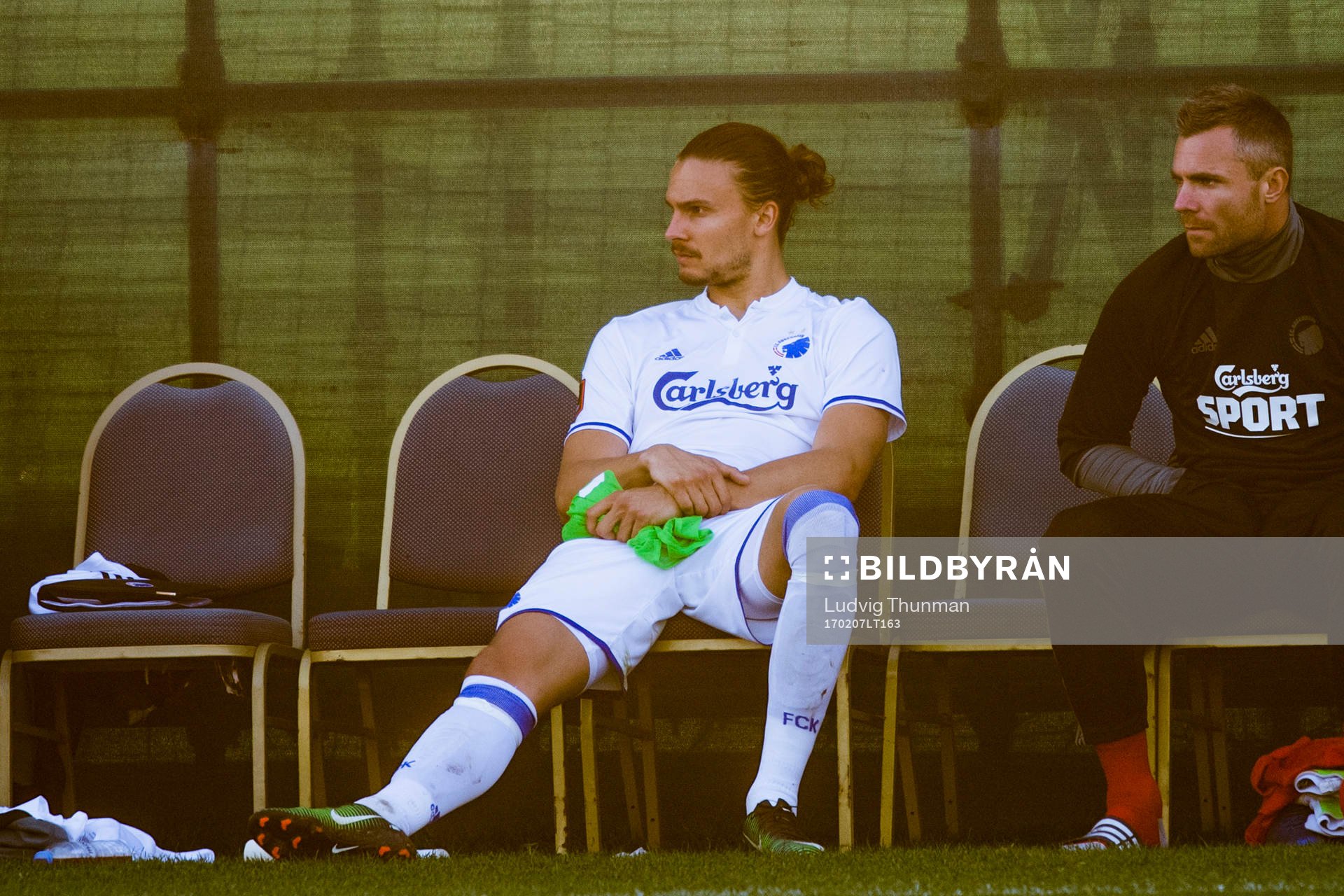 FC Köpenhamns Erik Johansson på bänken