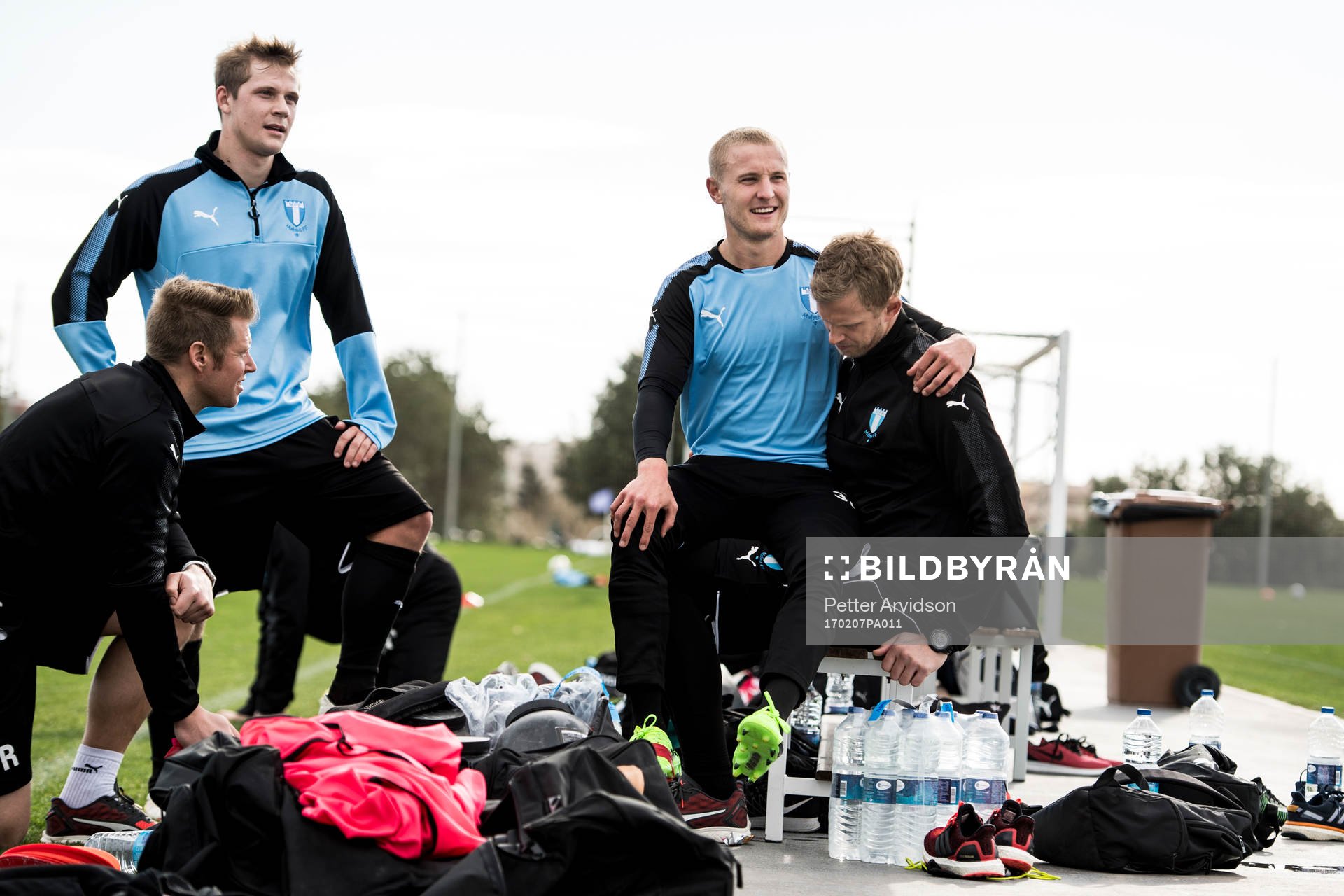 Franz Brorsson och Erik Andersson utanför träningen