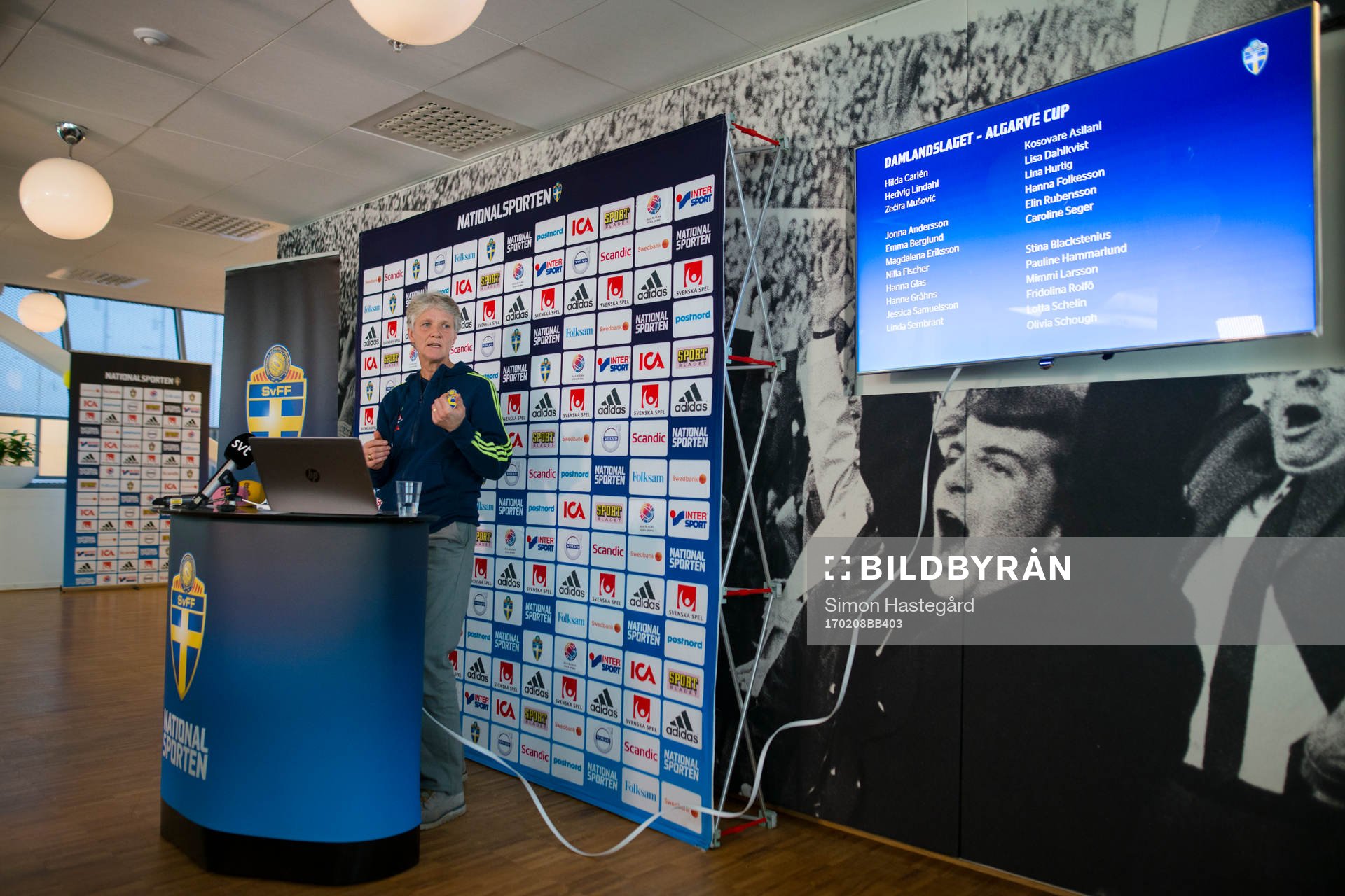 Sveriges förbundskapten Pia Sundhage presenterar truppen
