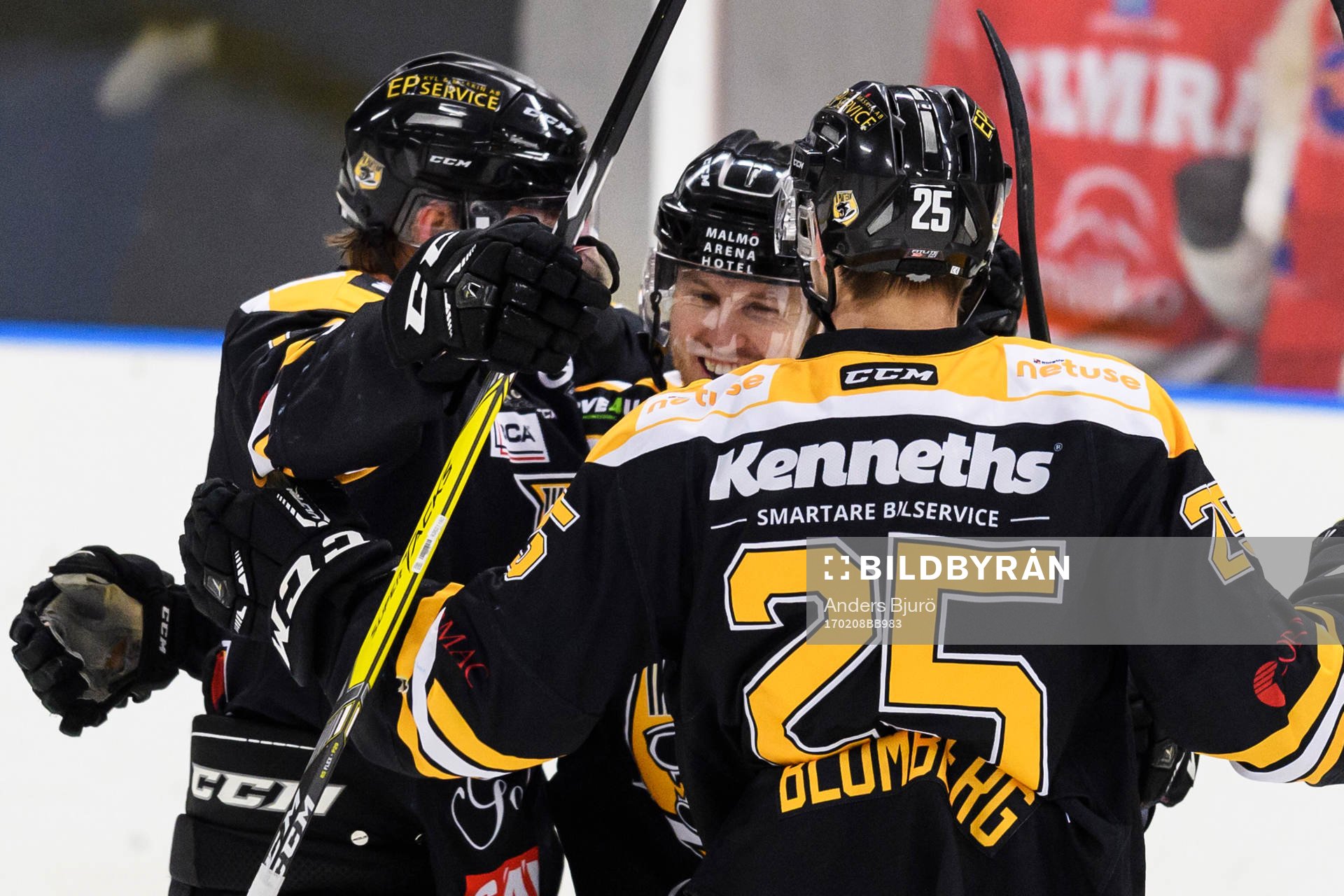 Panterns Emil Sandin och Emil Carnestad jublar