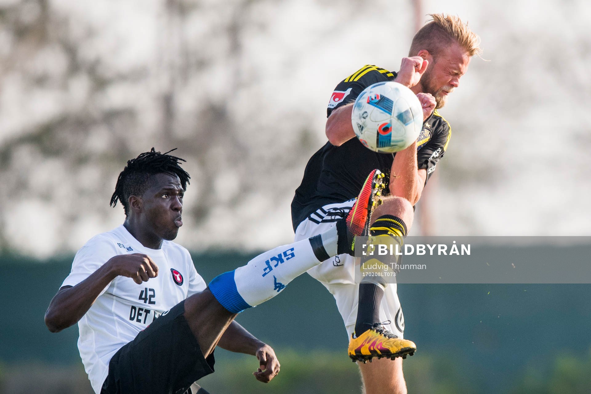 s Daniel Sundgren och Midtjyllands Babajide David