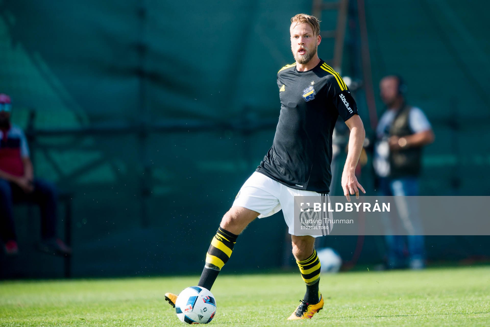 s Daniel Sundgren