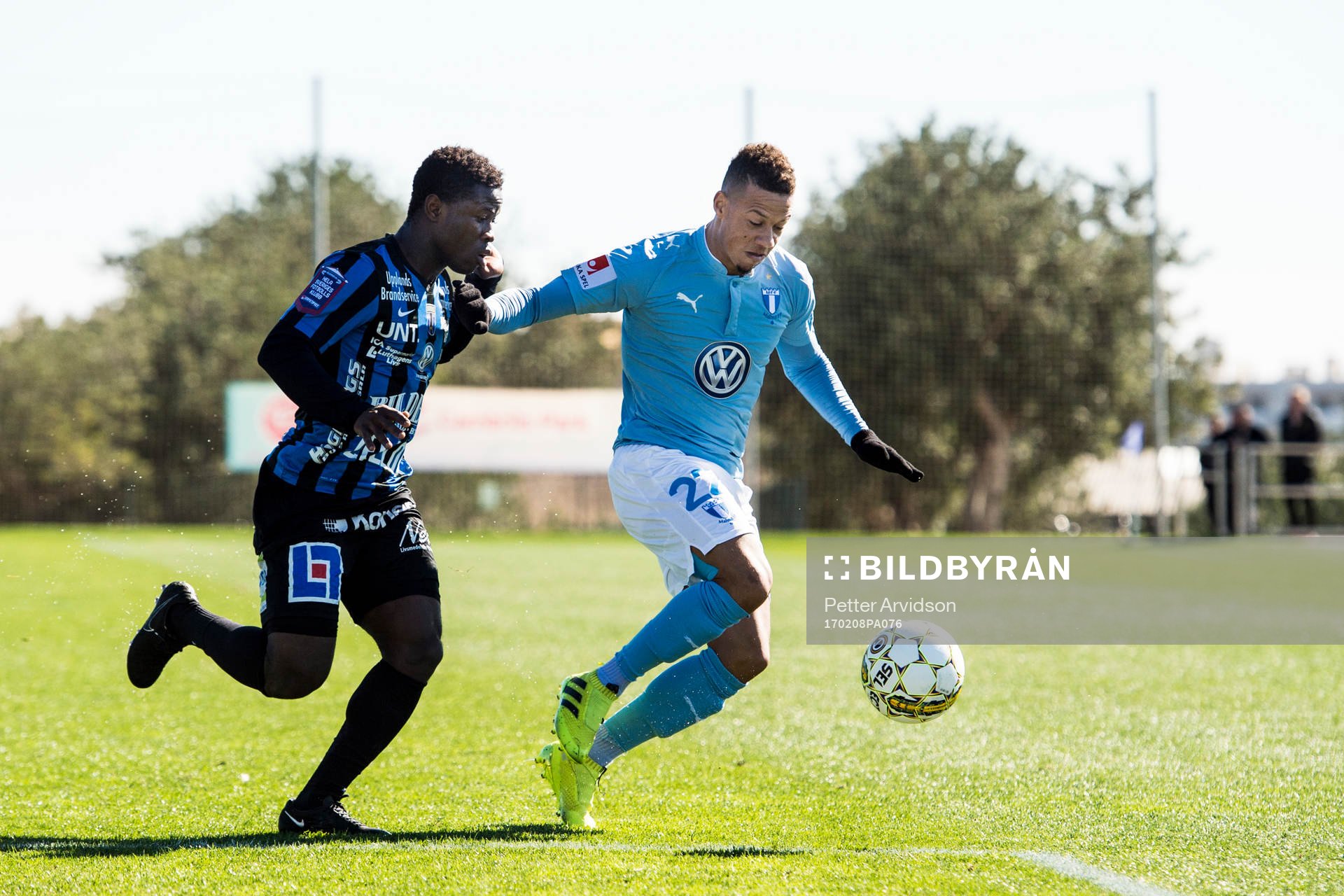 Sirius Kingsley Sarfo och Malmö FFs Tobias Sana