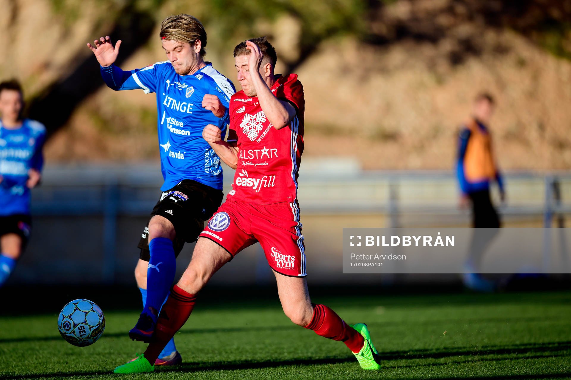 Östersunds Darijan Bojanic och Halmstads Marcus Mathisen