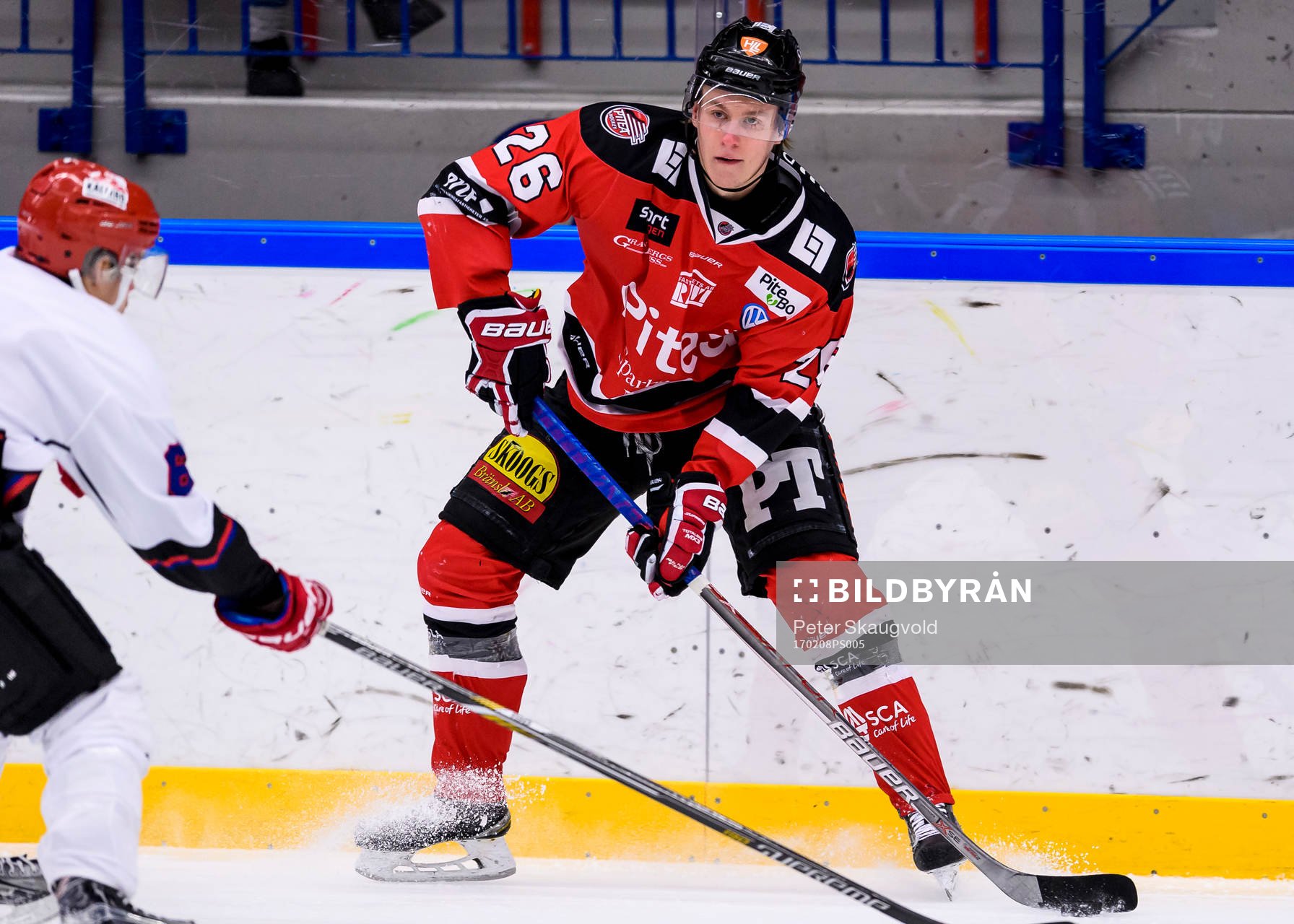 Piteås Emil Wrenman med pucken