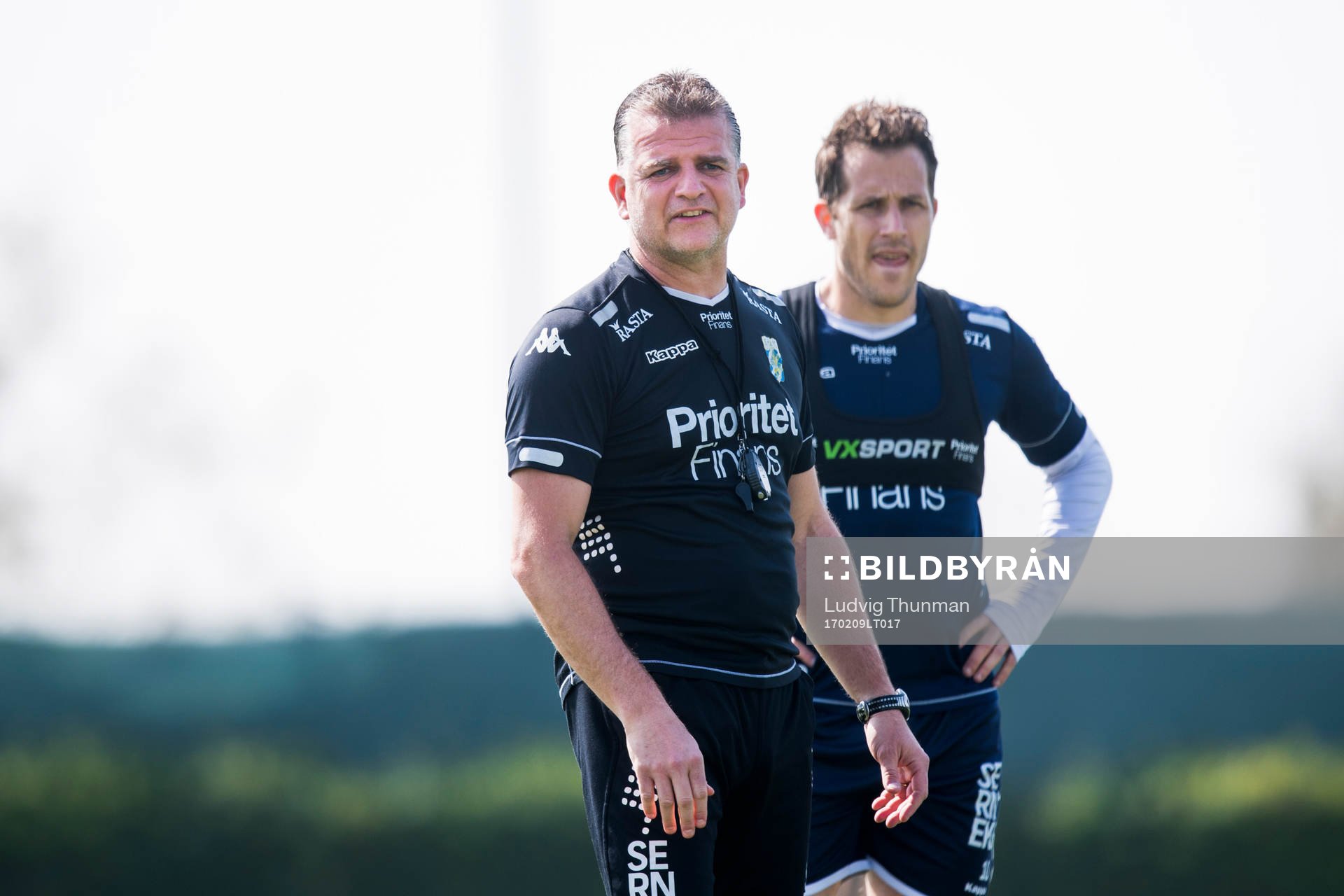 Assisterande tränare Magnus Edlund och Tobias Hysén