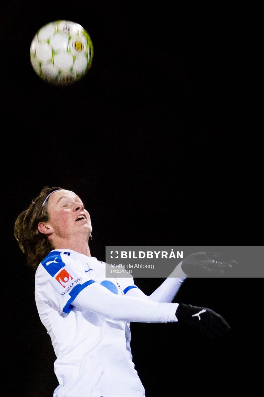 Helsingborgs Max Svensson nickar
