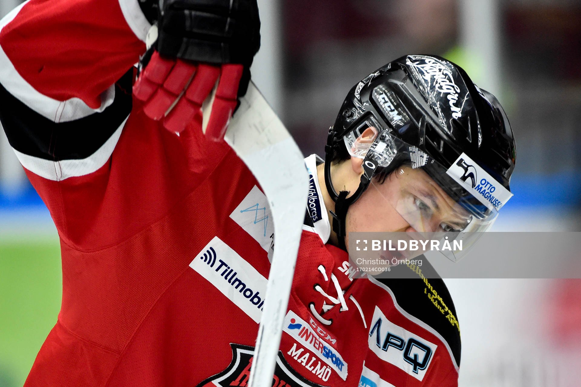 Malmö Redhawks Rhett Rakhshani blöder