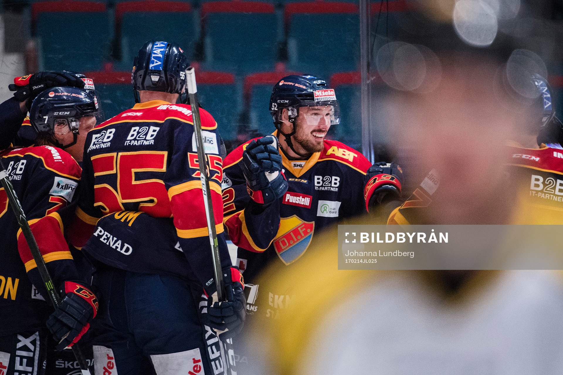 Djurgårdens Mikael Ahlén jublar