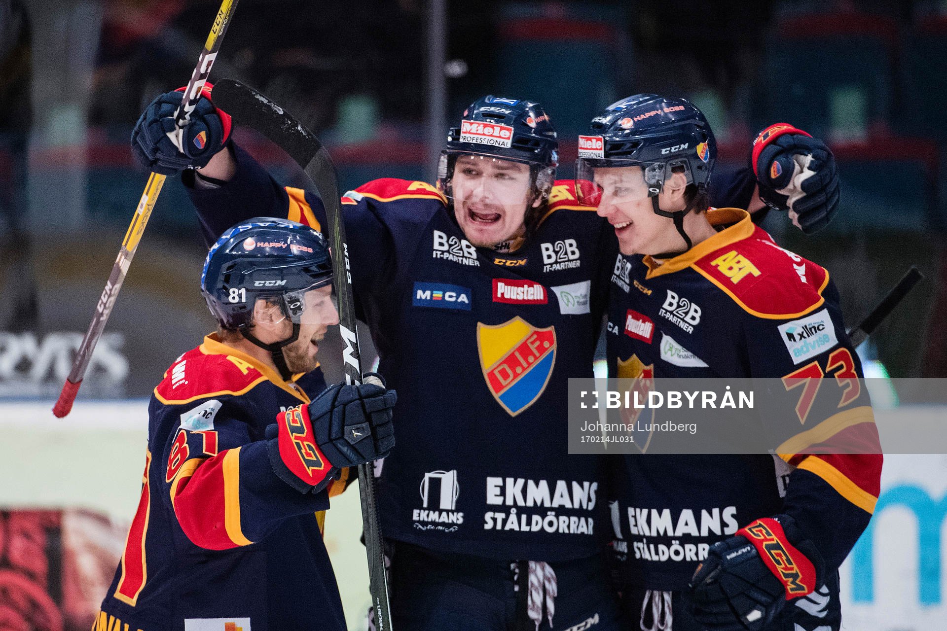 Djurgårdens Linus Johansson jublar med Adam Ollas Mattsson