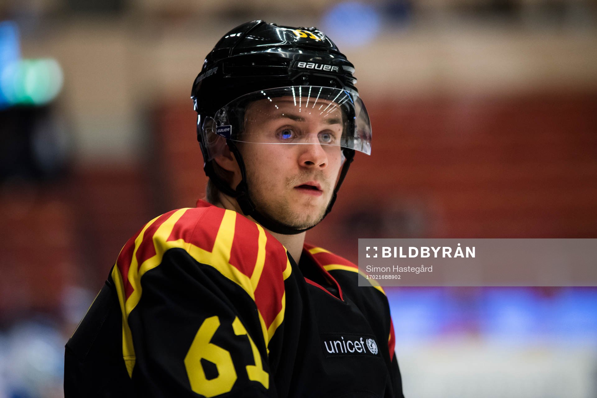 Brynäs Juuso Ikonen före en ishockeymatch i SHL mellan