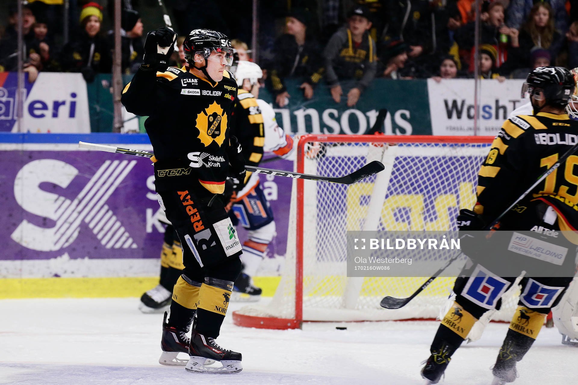 Skellefteås Henrik Hetta jublar