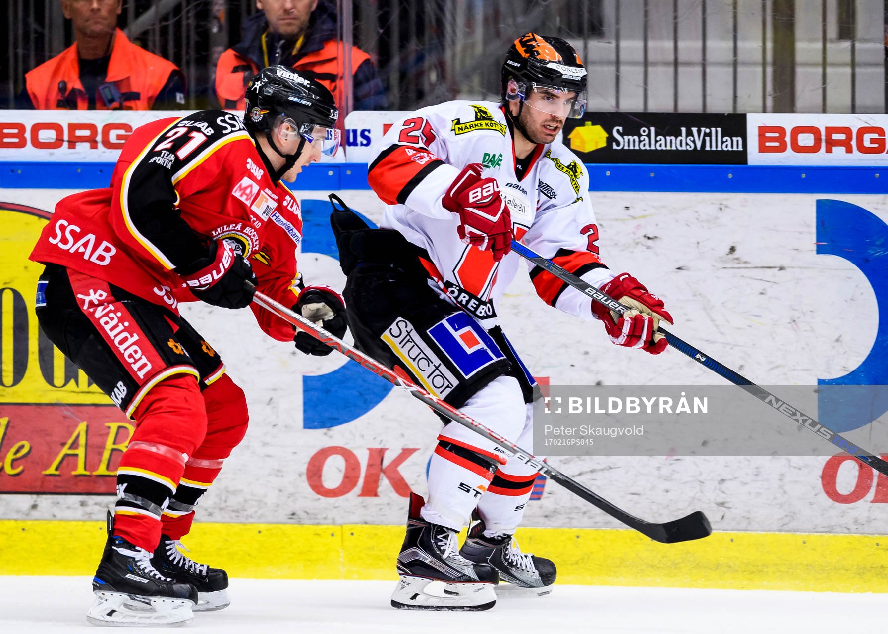Luleås Bill Sweatt och Örebros Martin Johansson