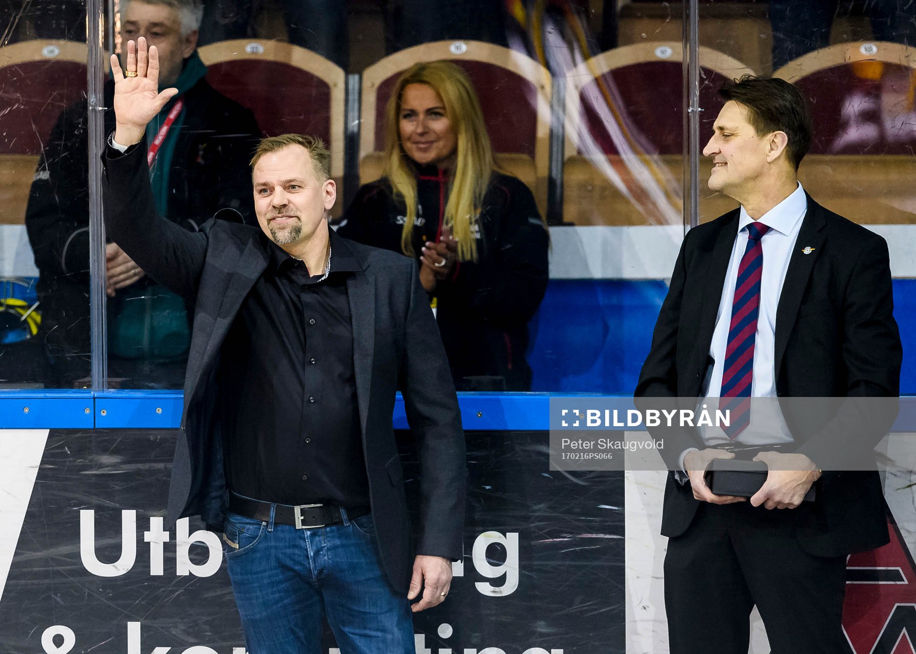 Tomas Holmström hyllades av Luleå Hockey innan