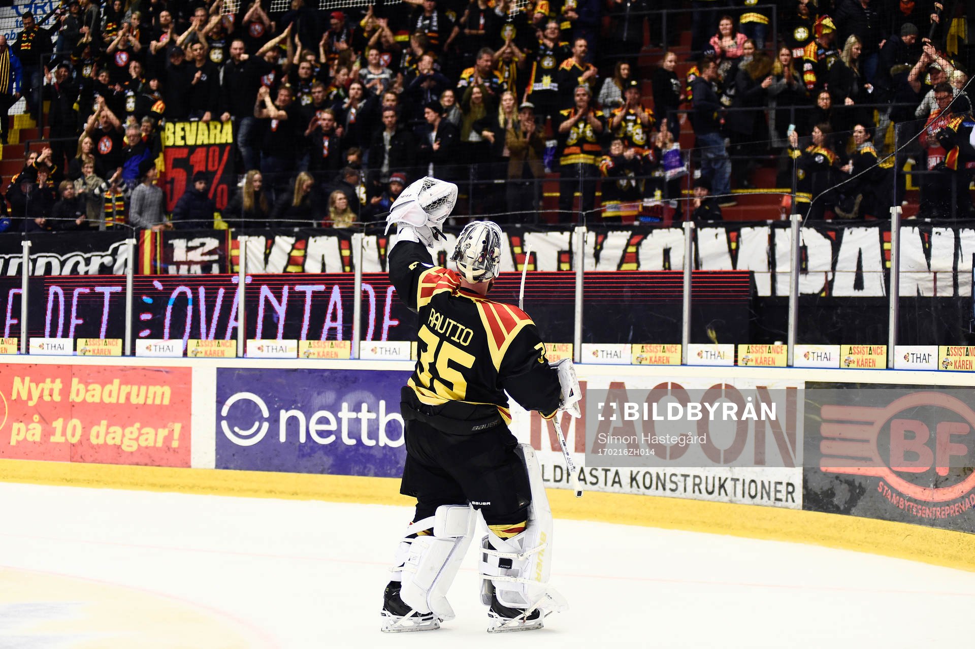 Brynäs målvakt David Rautio jublar